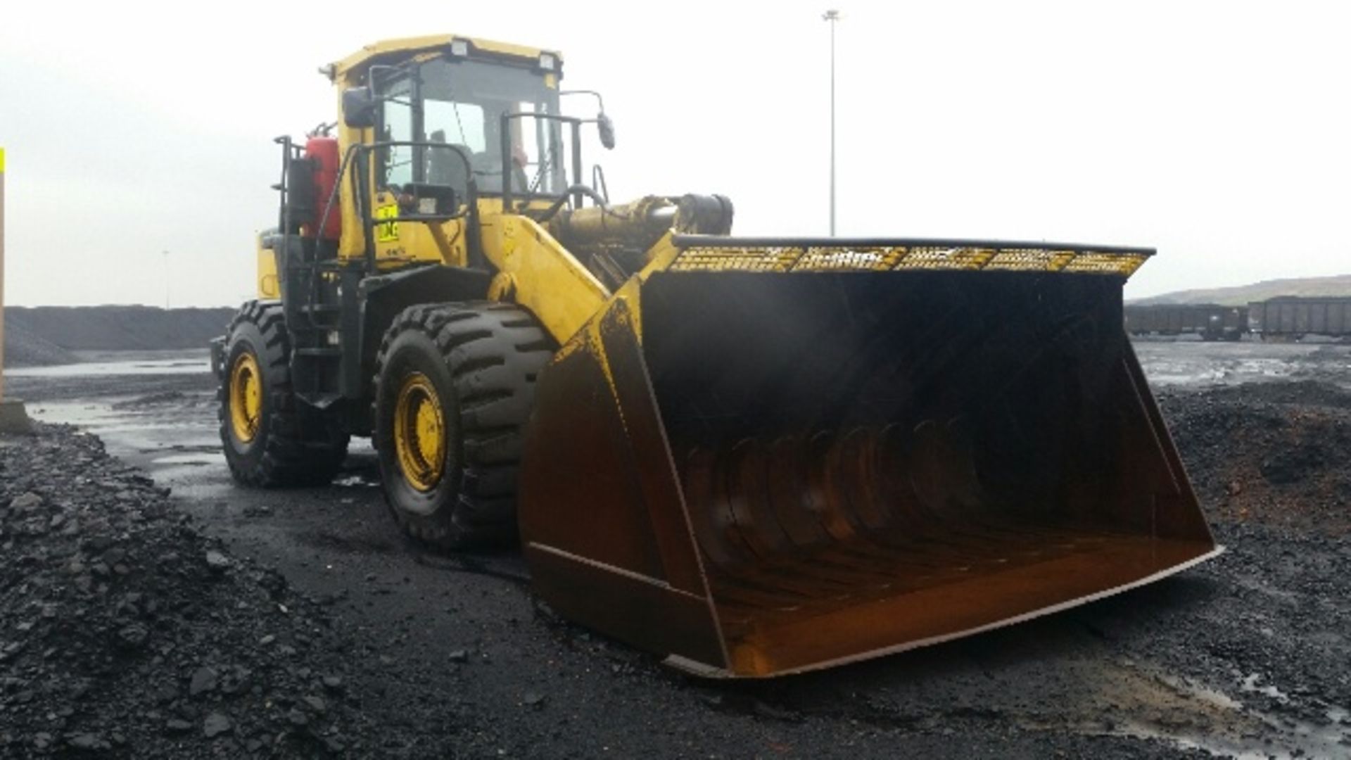 2009 KOMATSU WA 500-3 FRONT END LOADER - SERIAL: 52824 (LOCATED AT GLENCORE WITCONS COLLIERY)