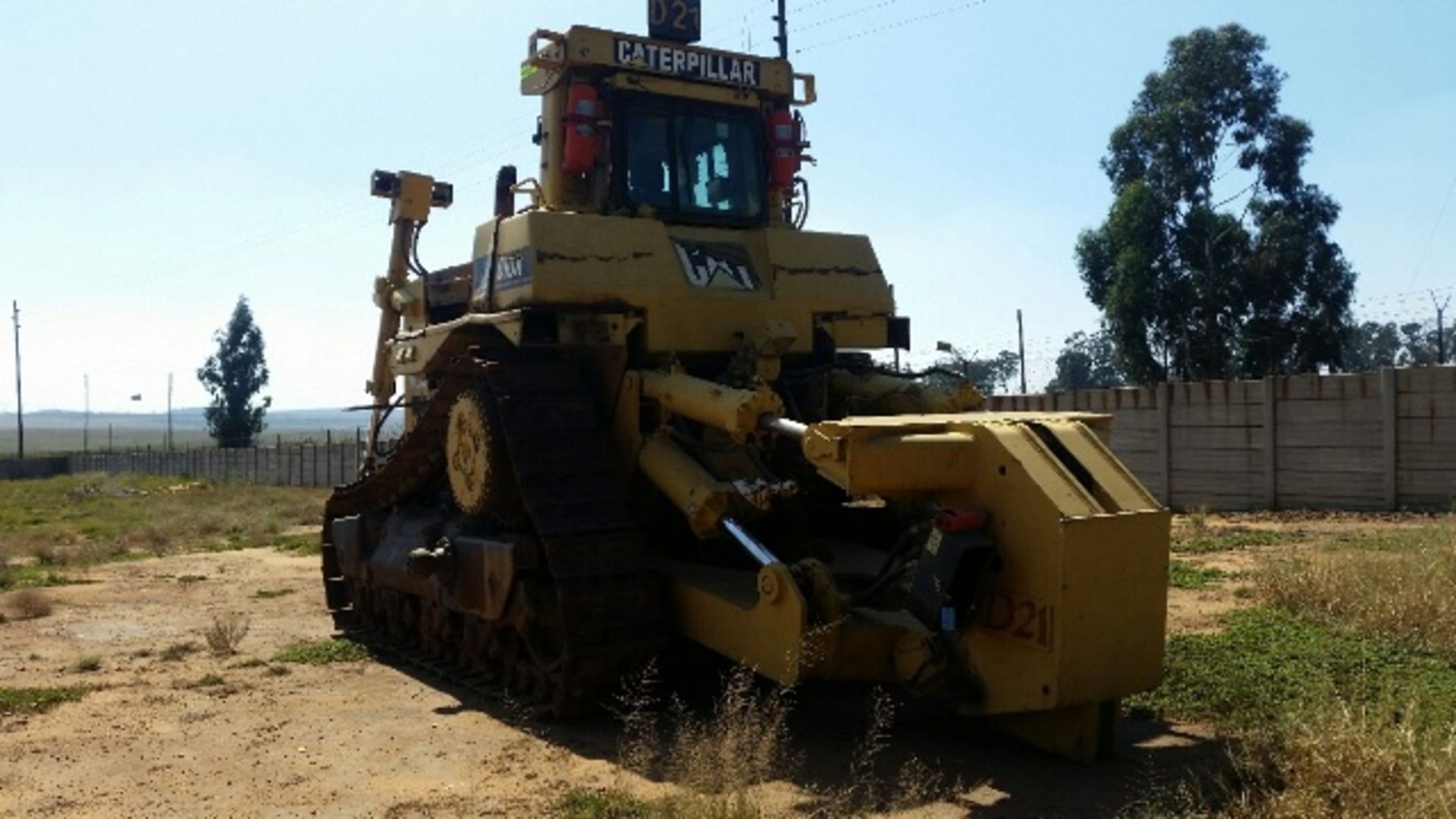 CAT D10R DOZER (NO TAG) (LOCATED AT GLENCORE COAL PHOENIX YARD) - Image 6 of 6