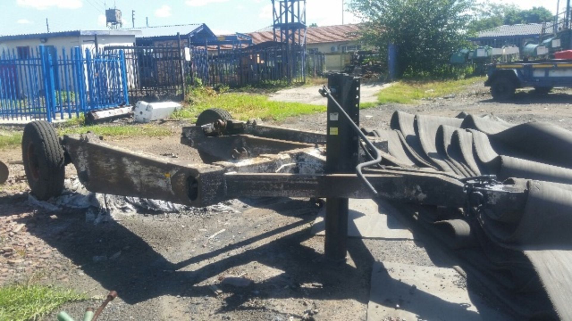 SKIP BIN TRAILER (GLENCORE SOUTH WITBANK MINE) - Image 2 of 2