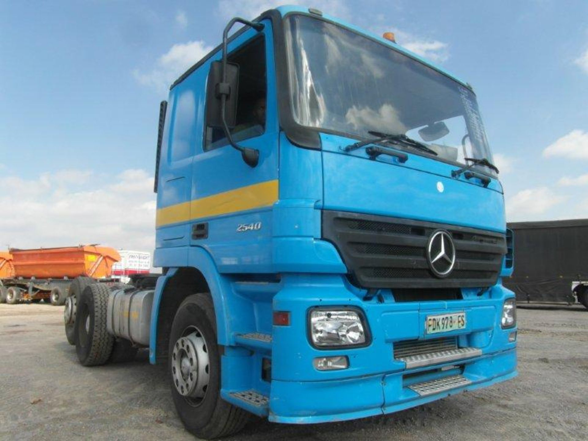 2006 FDK971FS Mercedes-Benz Actros 2540L/51 FBU2 4 x 2 With Tag Axle & Hydraulics (Scrapped, Code 3) - Image 2 of 4