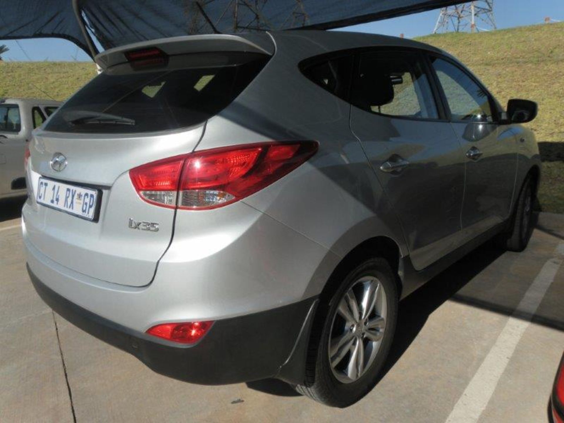 2013 CT14RXGP Hyundai Ix35 2.0 Premium Manual (Vin No: KMHJT81BLDU774763 )(65921 kms) - Image 3 of 4