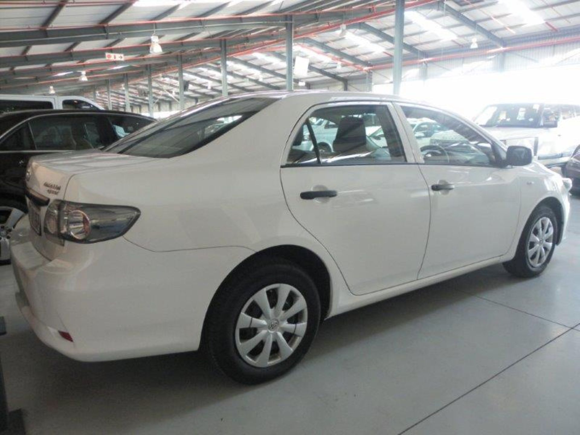 2014 DG61VYGP Toyota Corolla Quest 1.6 (Vin No: AHTLB52E403088615 )(172528 kms) - Image 3 of 3