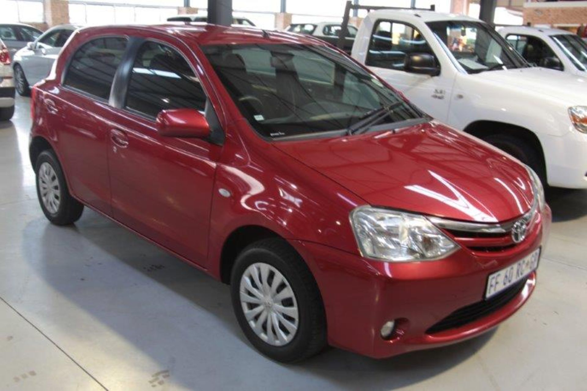 2013 FF60RCGP Toyota Etios 1.5 xs 5door (Vin No: MBJK29BT300055890 )(83066 kms) - Image 4 of 4