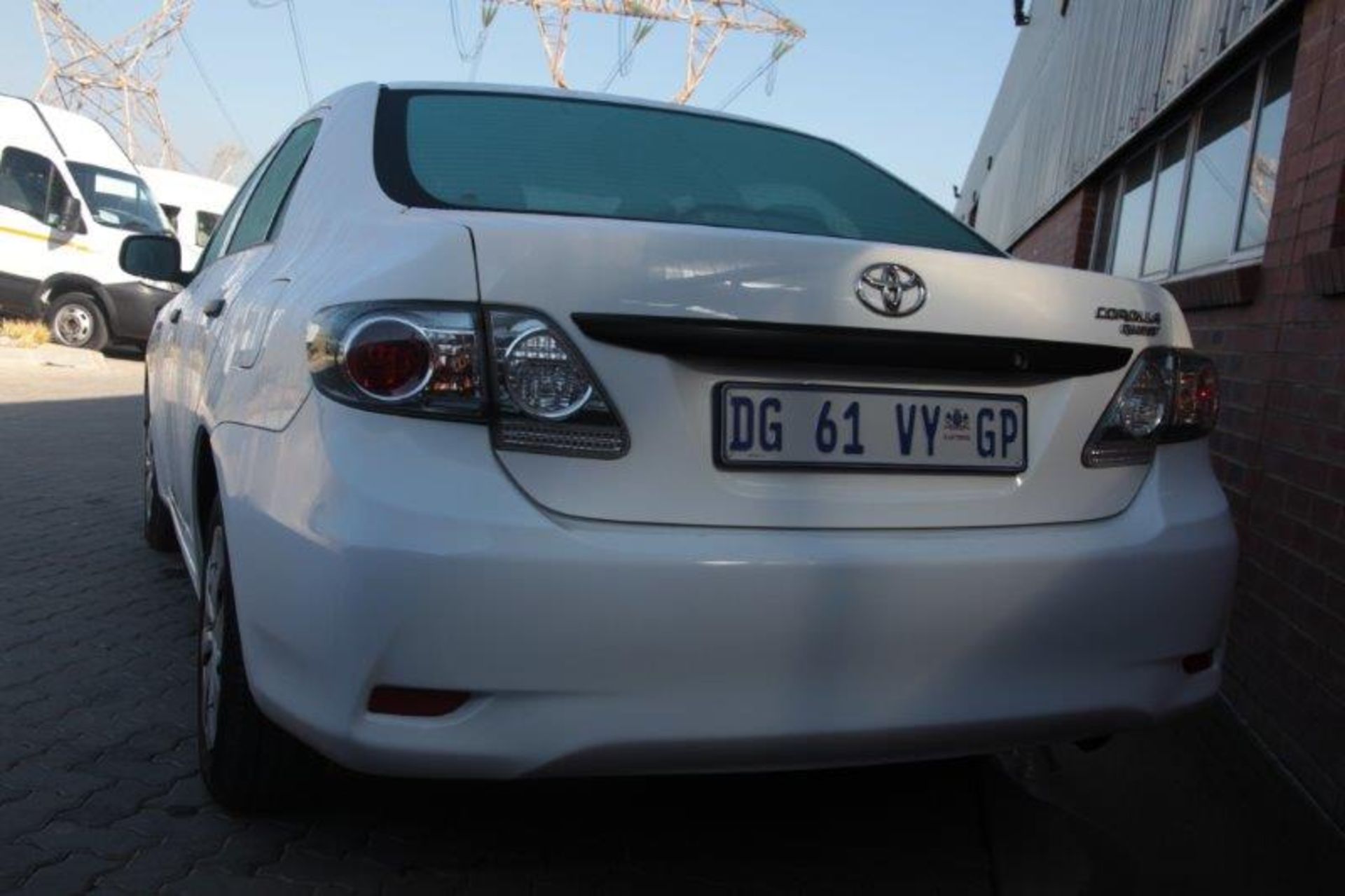 2014 DG61VYGP Toyota Corolla Quest 1.6 (Vin No: AHTLB52E403088615 )(172528 kms) - Image 2 of 3