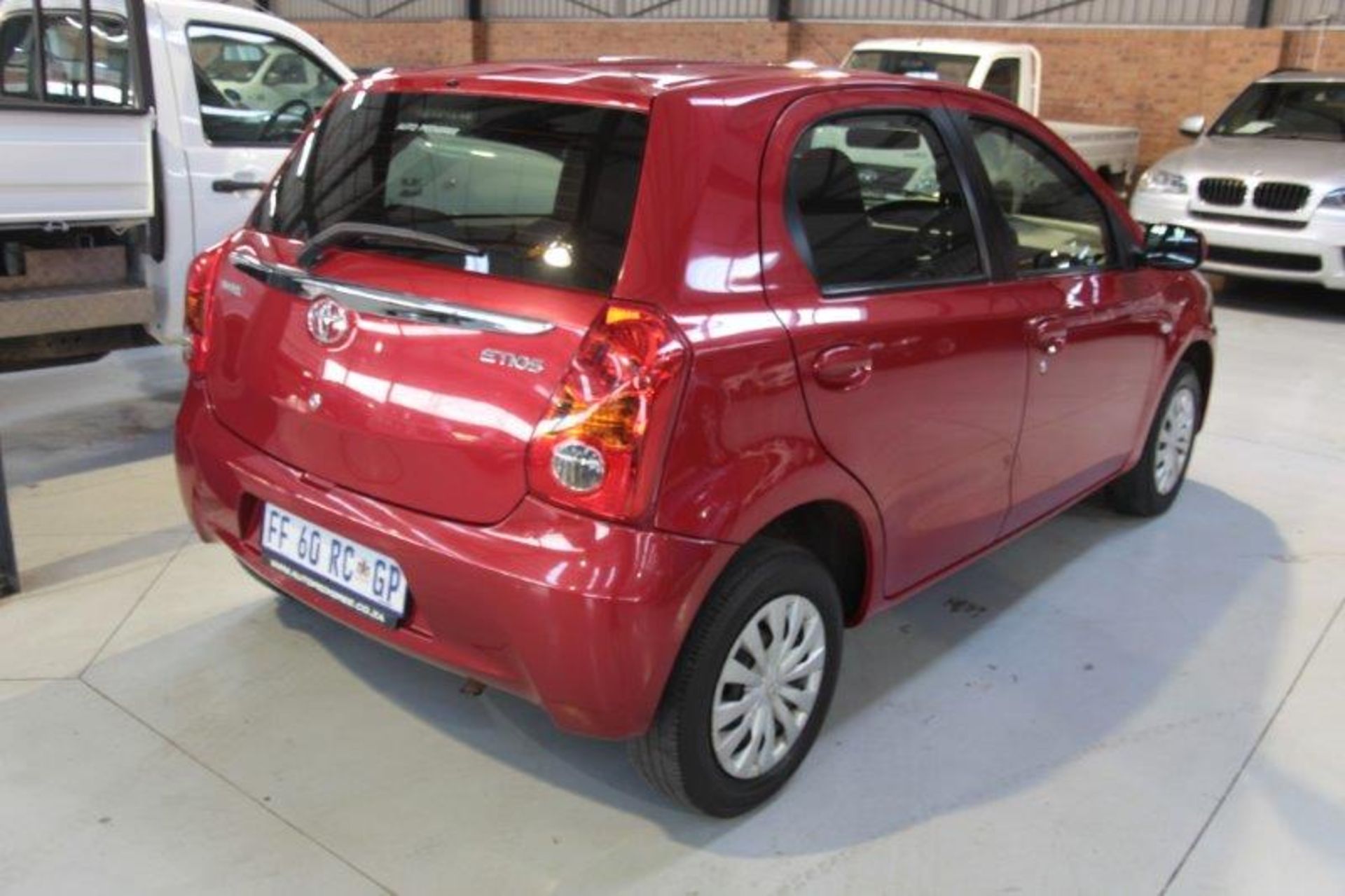 2013 FF60RCGP Toyota Etios 1.5 xs 5door (Vin No: MBJK29BT300055890 )(83066 kms) - Image 3 of 4