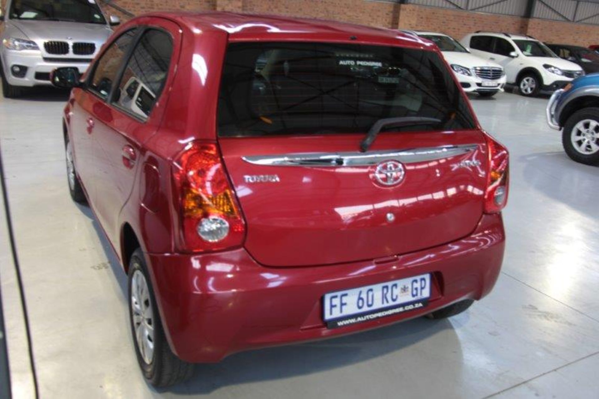 2013 FF60RCGP Toyota Etios 1.5 xs 5door (Vin No: MBJK29BT300055890 )(83066 kms) - Image 2 of 4