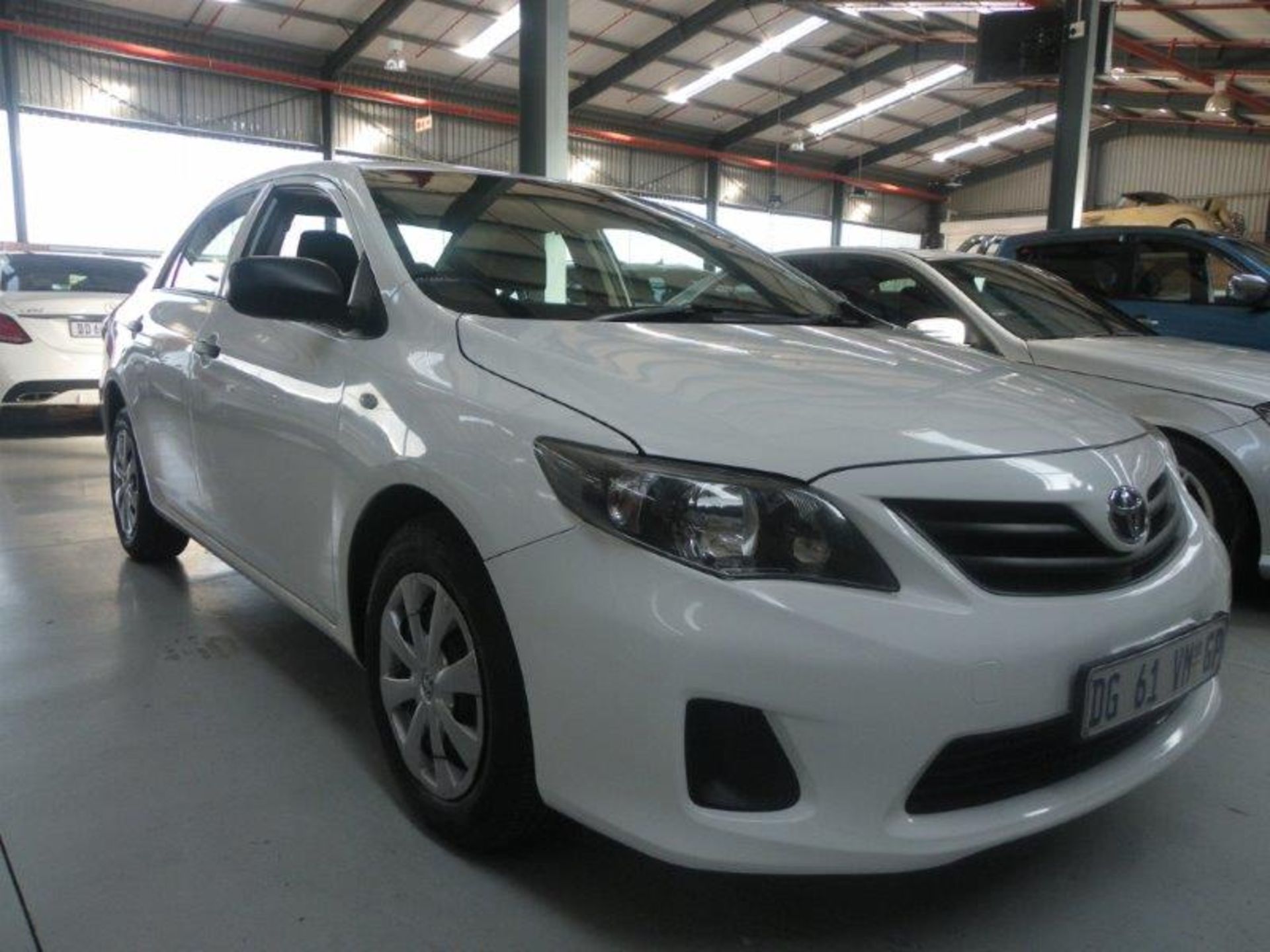 2014 DG61VMGP Toyota Corolla Quest 1.6 (Vin No: AHTLB52EX03088537 )(171625 kms)