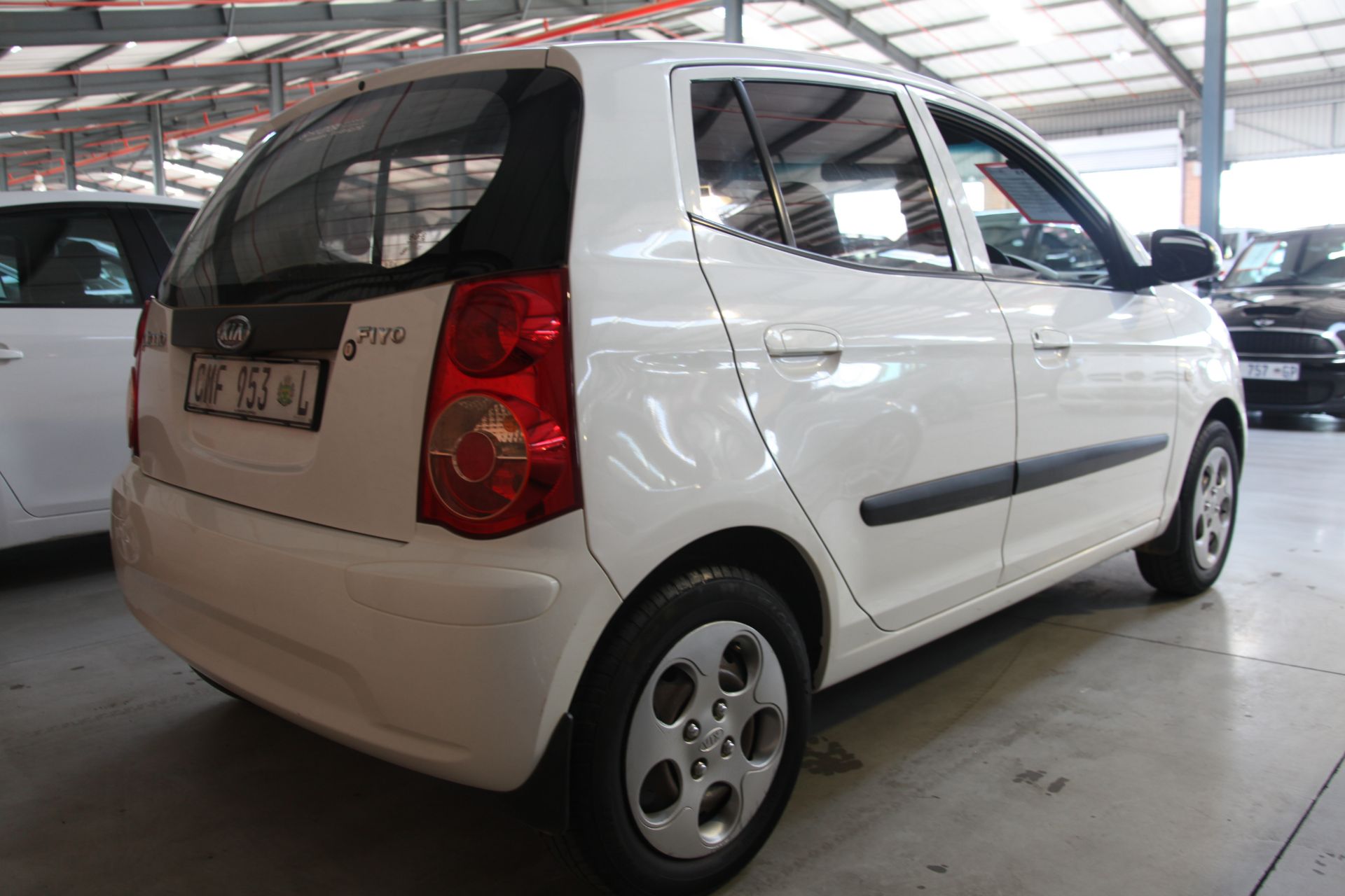 2010 CMF953L Kia Picanto 1.1 (Vin No: KNABJ513LBT010110 )(Key broken) (198778 kms) - Image 3 of 5