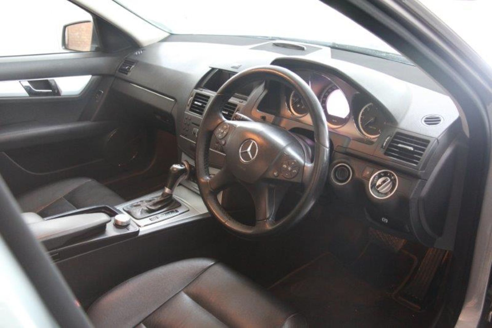 2011 Mercedes-Benz C220 Cdi Blue Efficiency Avantgarde Auto (Vin No: WDD2040022R169566 )(158946 - Image 5 of 6