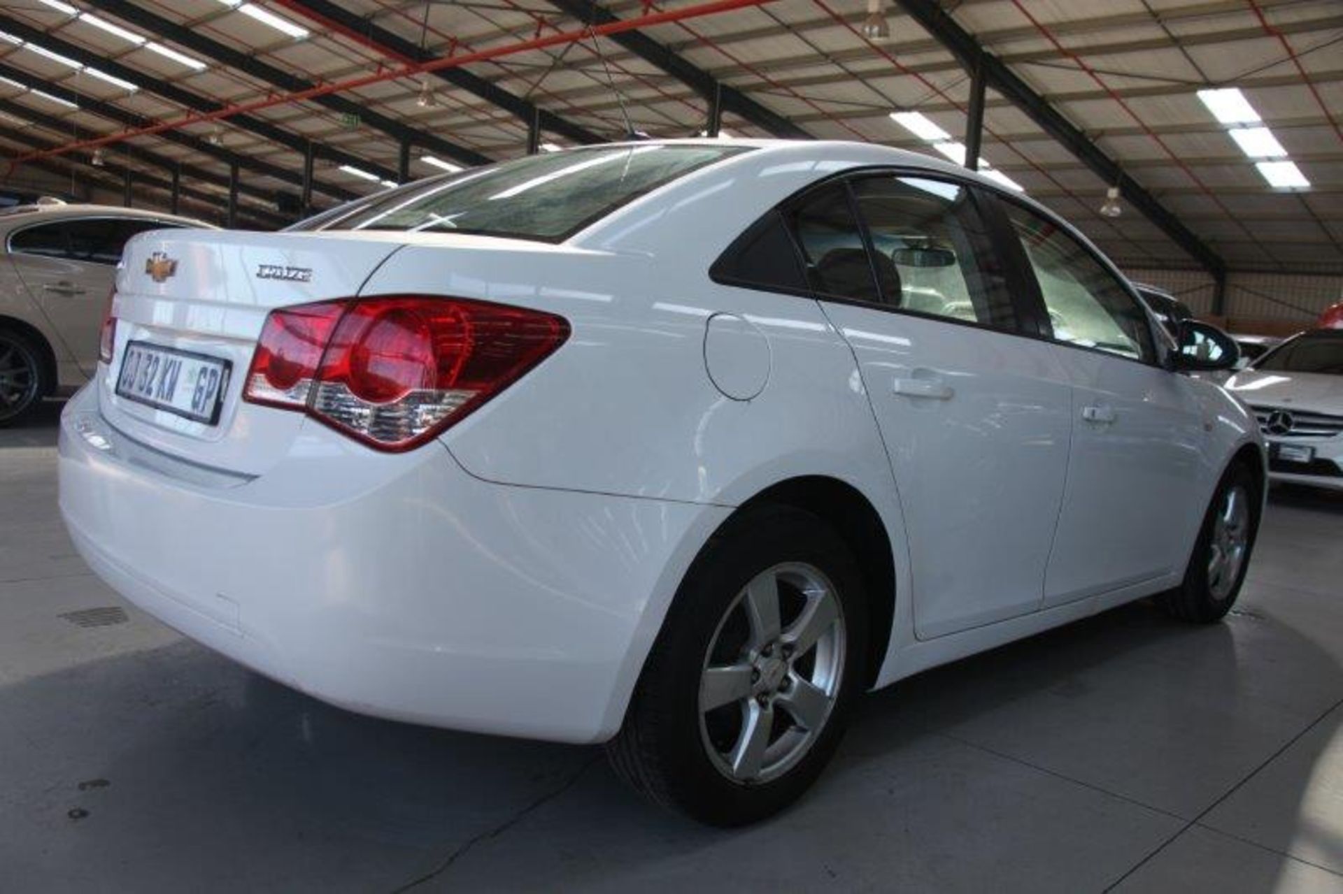 CJ32KWGP Chevrolet Cruze (Vin No: KLIPD5D69CK544107 )(163668 kms) - Image 3 of 5