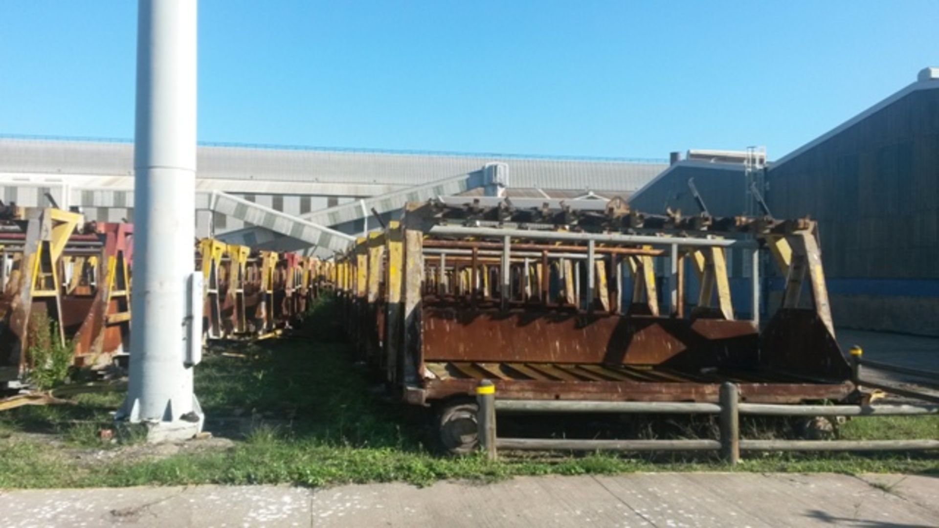 83 ANODE TROLLEYS (APPROXIMATELY 3 TON) (LOCATED IN RICHARDS BAY, KZN) - Image 2 of 2