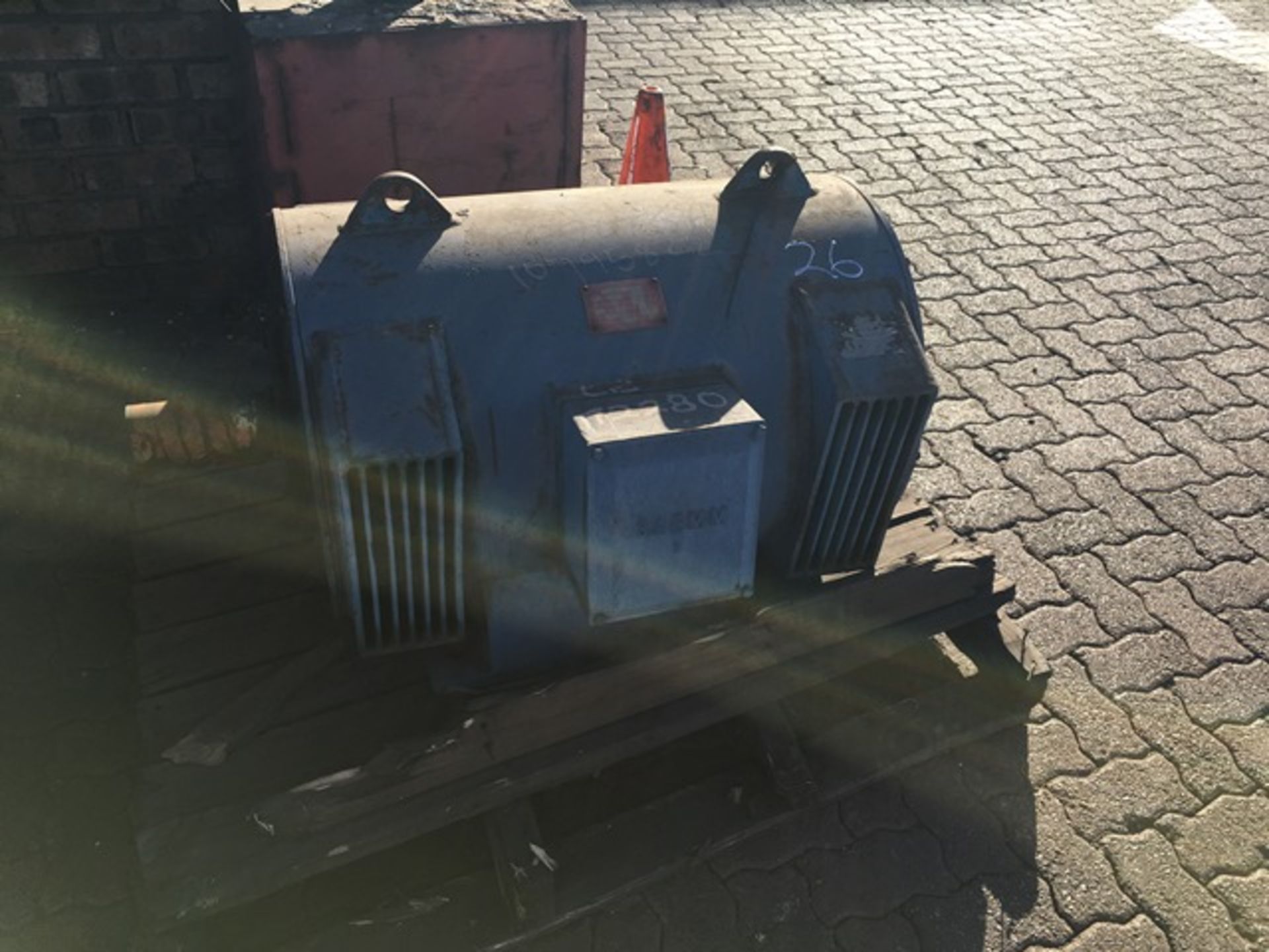 6 X ELECTRIC MOTORS (160KW, 215AMP) TO BE SOLD AS ONE LOT(LOCATED IN MIDDELBURG, MPUMALANGA) - Image 5 of 7