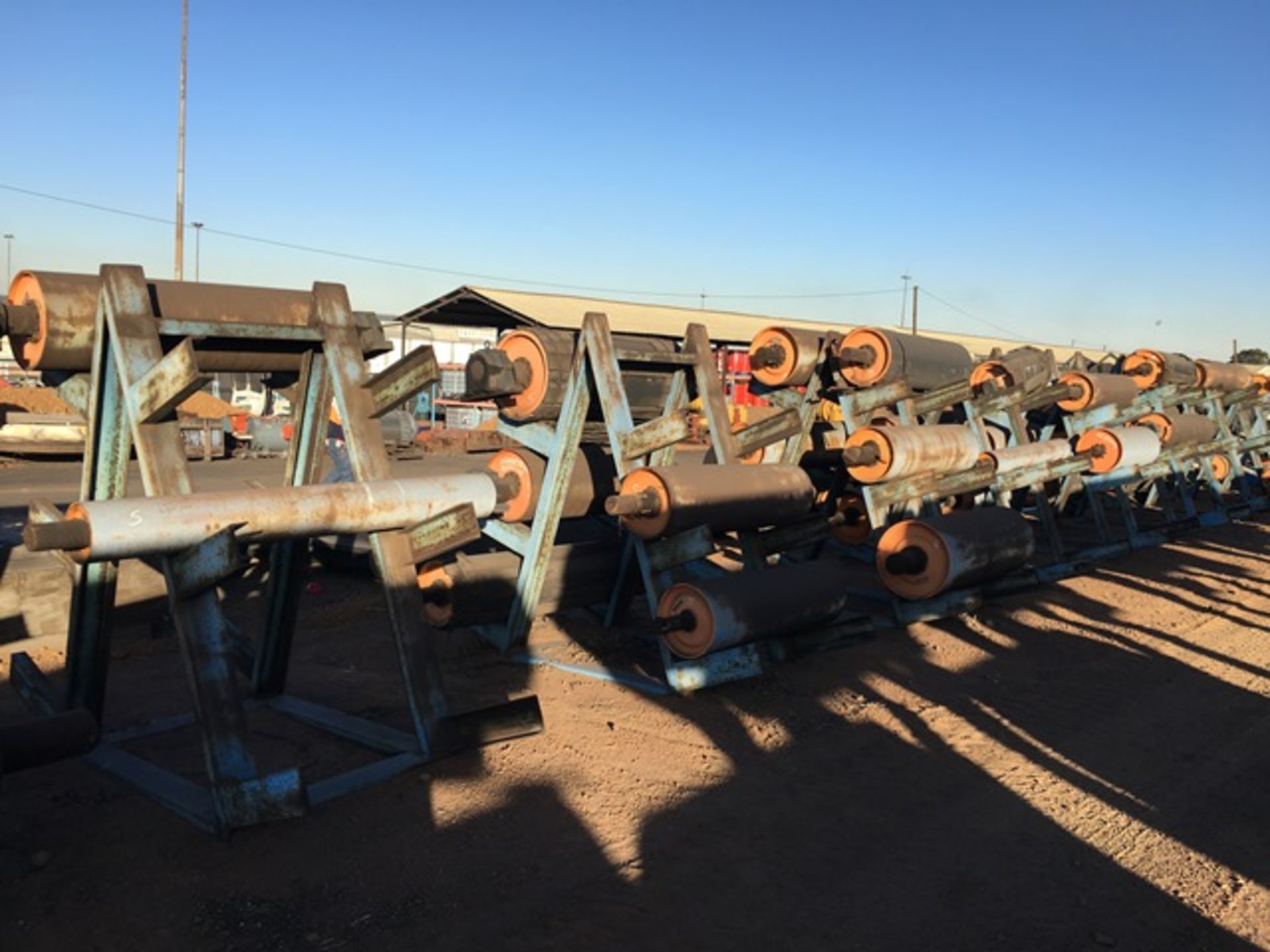 44 X PULLEYS (TO BE SOLD AS ONE LOT) (LOCATED IN MIDDELBURG, MPUMALANGA) - Image 2 of 4