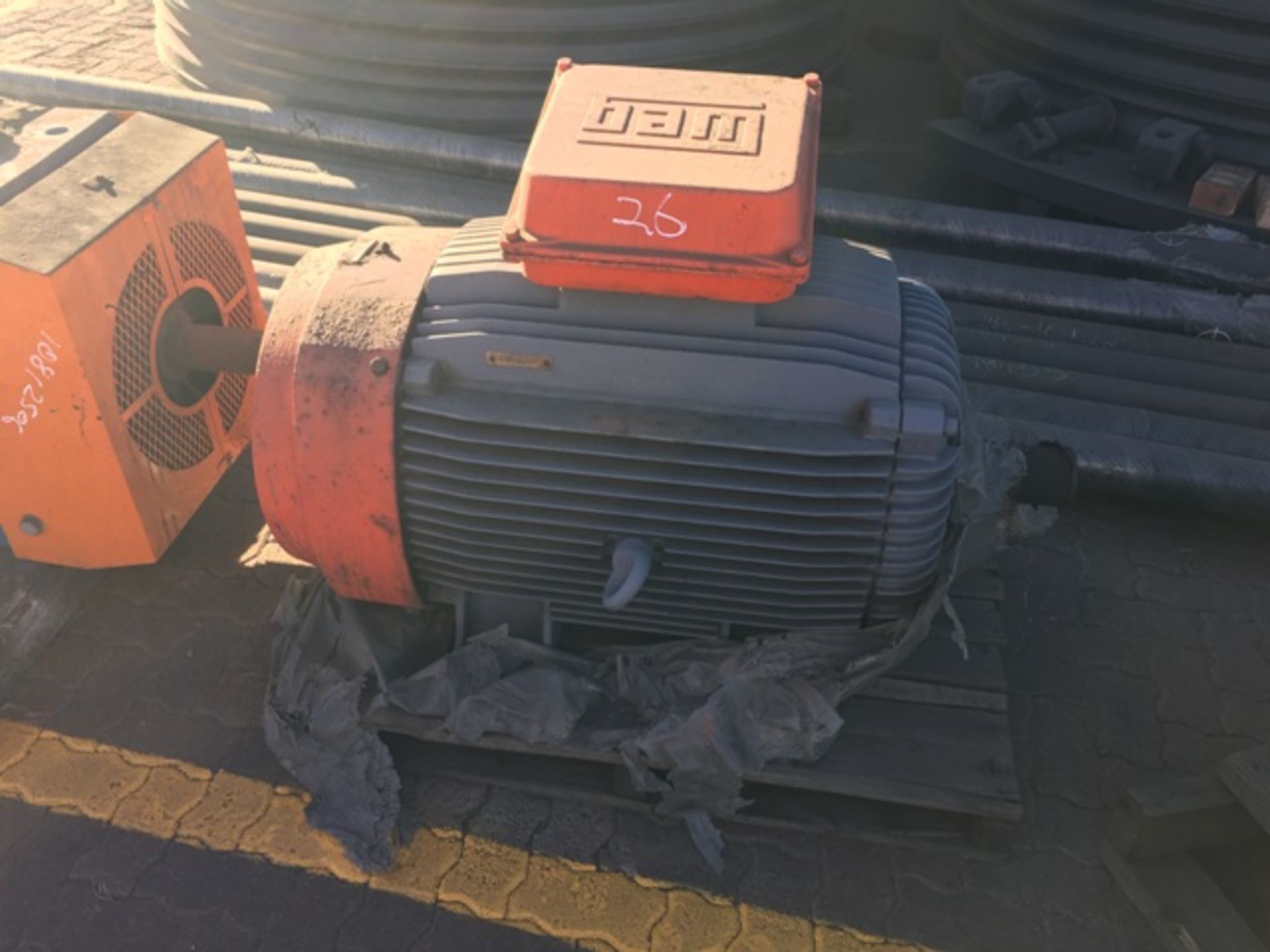 6 X ELECTRIC MOTORS (160KW, 215AMP) TO BE SOLD AS ONE LOT(LOCATED IN MIDDELBURG, MPUMALANGA) - Image 3 of 7