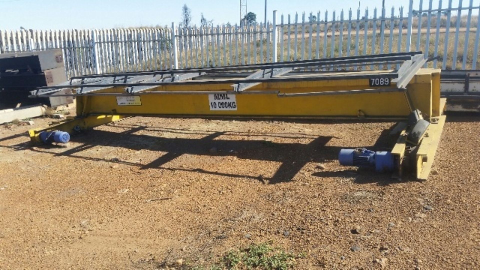 COMPLETE 10 TON OVERHEAD CRANE (INCLUDING I-BEAMS & RAILS)(LOCATED IN MIDDELBURG, MPUMALANGA) - Image 2 of 2