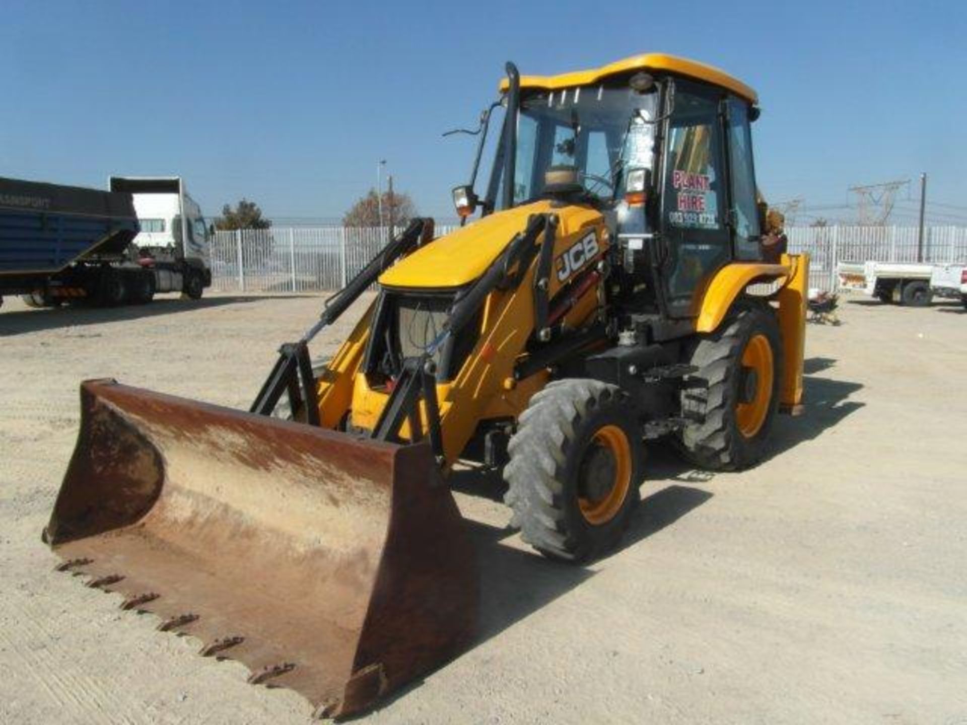 2014 NPN75271 JCB 3DX 4 x 4 TLB (Vin No:HAR3DXSUE01606020)(3510 hrs )(No Battery) - Image 2 of 5