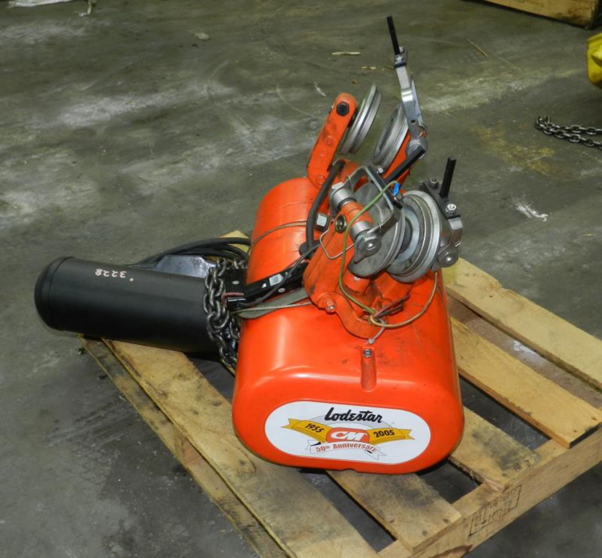 CM Lodestar 1 Ton Electric Chain Hoist Model L