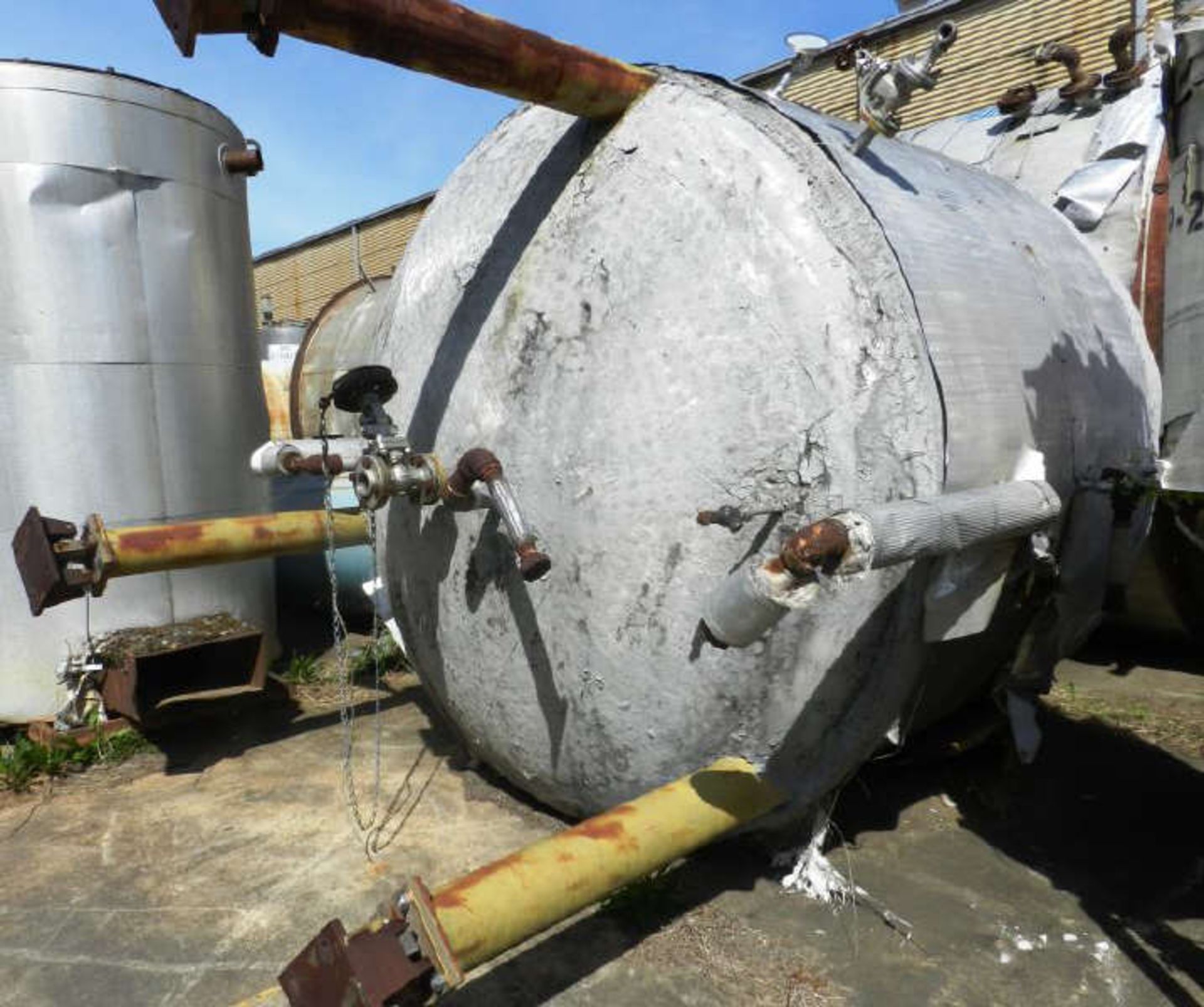 2,000 Gallon 304 SS Dimple Jacketed Tank W/ Mixer - Image 2 of 13