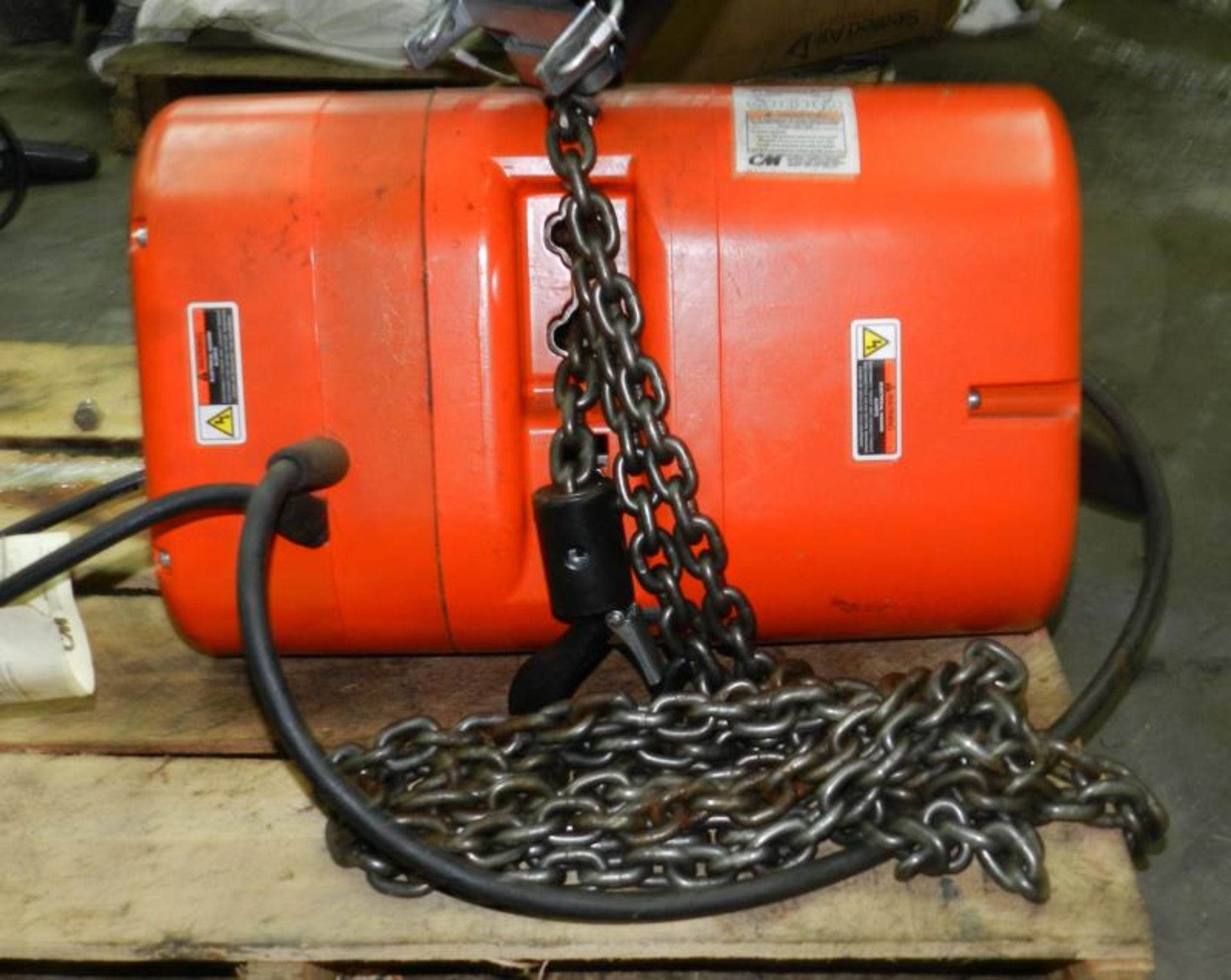 CM Lodestar 1 Ton Electric Chain Hoist Model L - Image 3 of 6