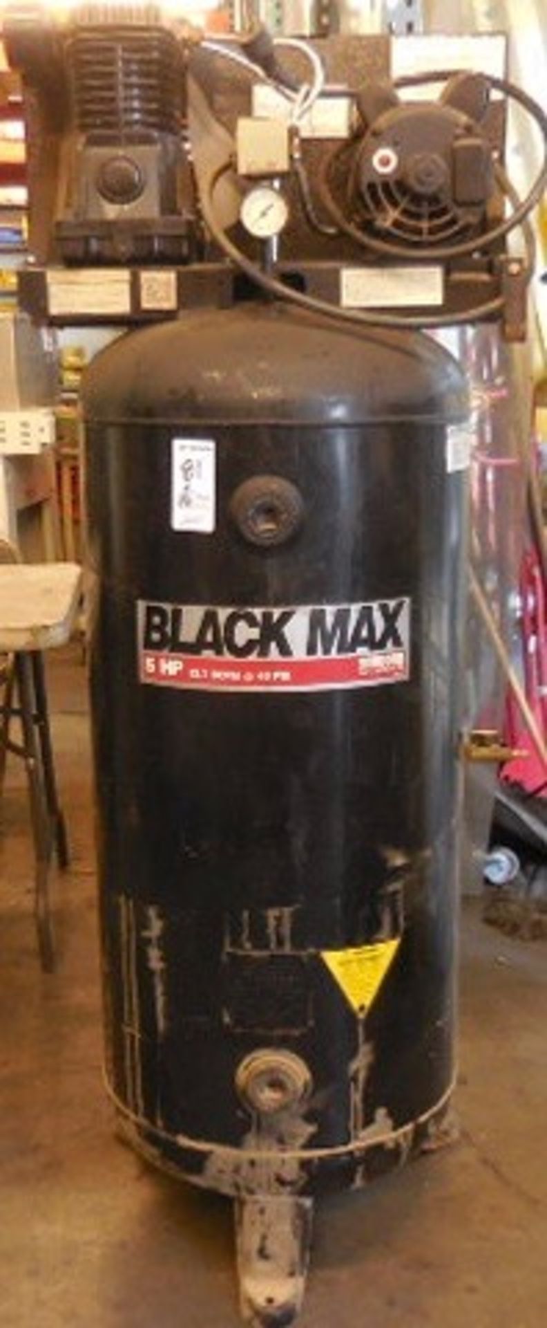 SANBORN BLACK MAX 5 HP COMPRESSOR