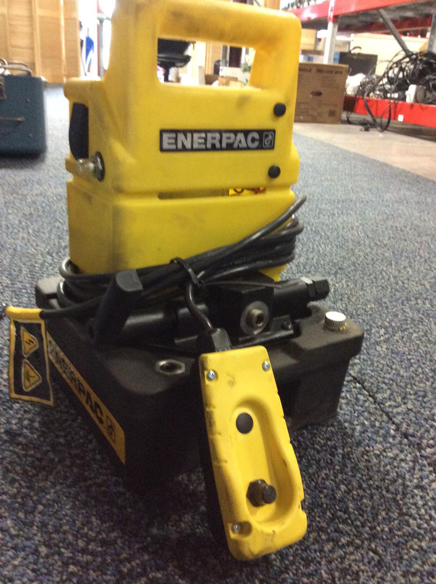 ENERPAC PUMP MODEL# PUJ1200B PROD. CODE H3813C 10,000PSI 50/60HZ 115V 0.9KW SINGLE PHASE