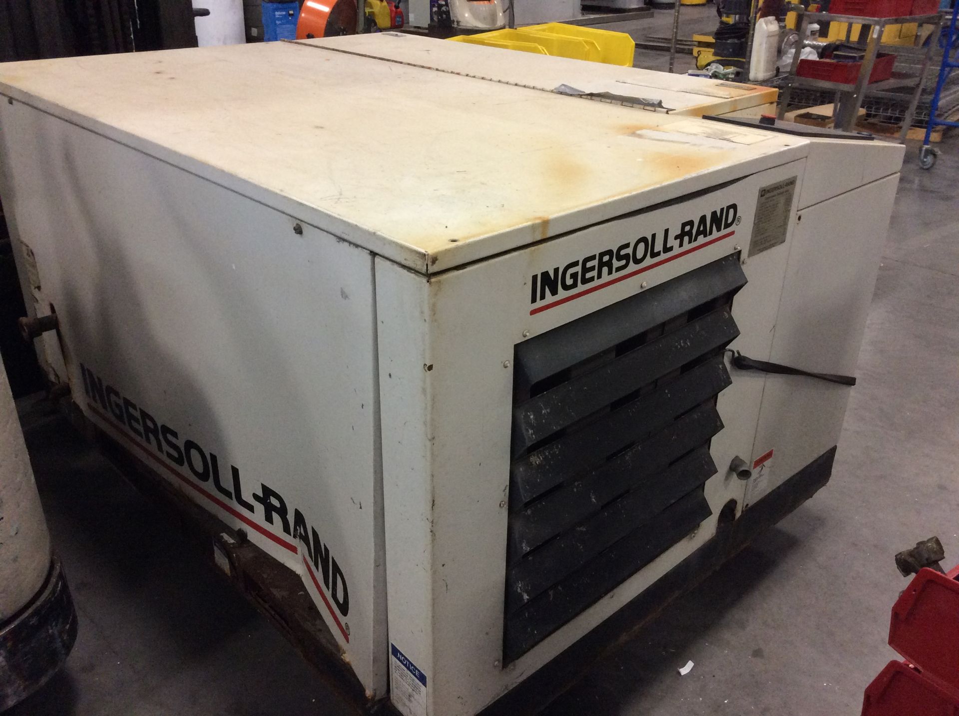 INGERSOL RAND AIR COMPRESSOR MOD. SSREP30U 30 HP 125 CFM 125 PSI - Image 4 of 7