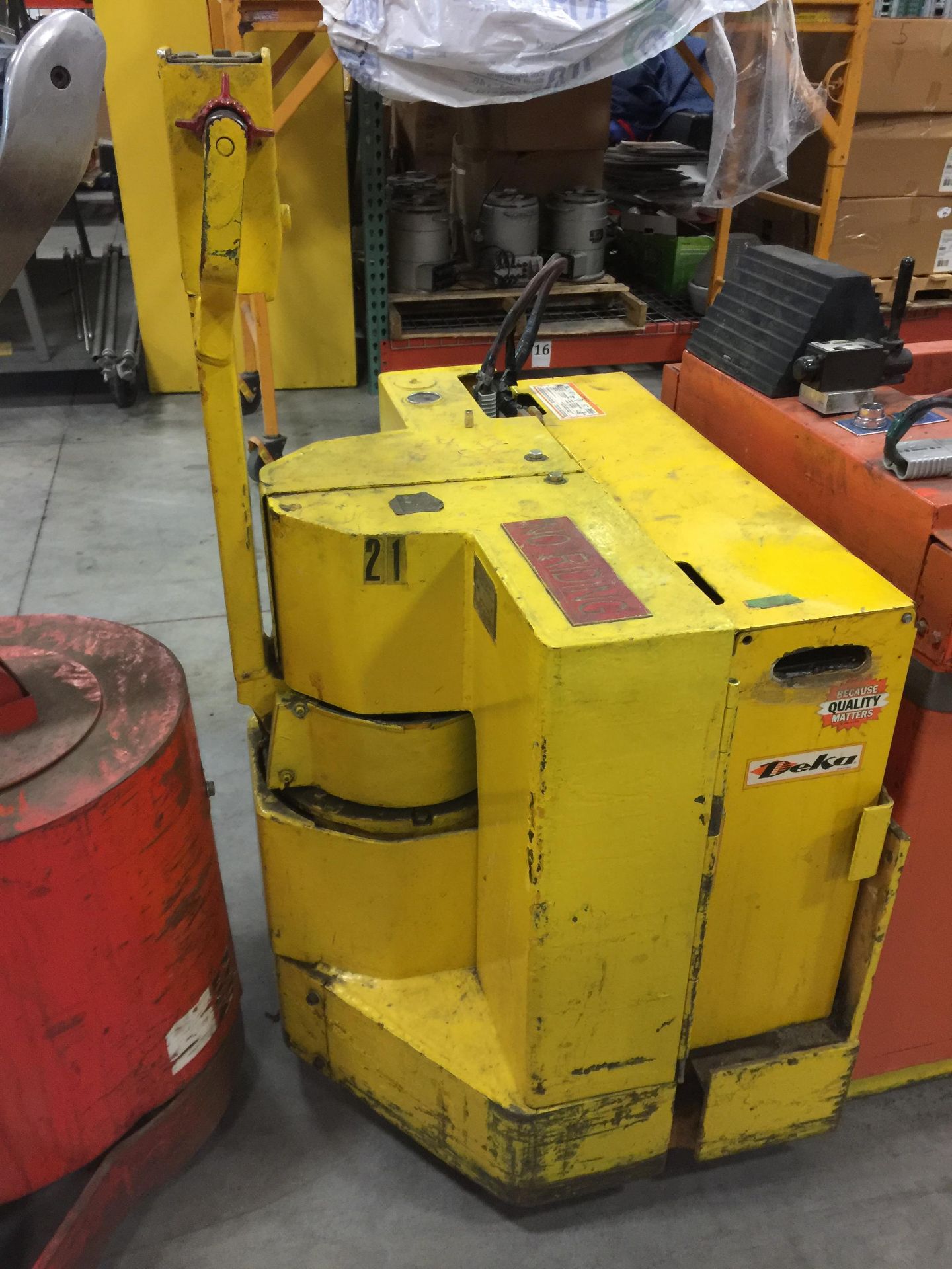 HYSTER ELECTRIC PALLET JACK MOD. W40BL, 4,000LB CAP. - Image 3 of 4