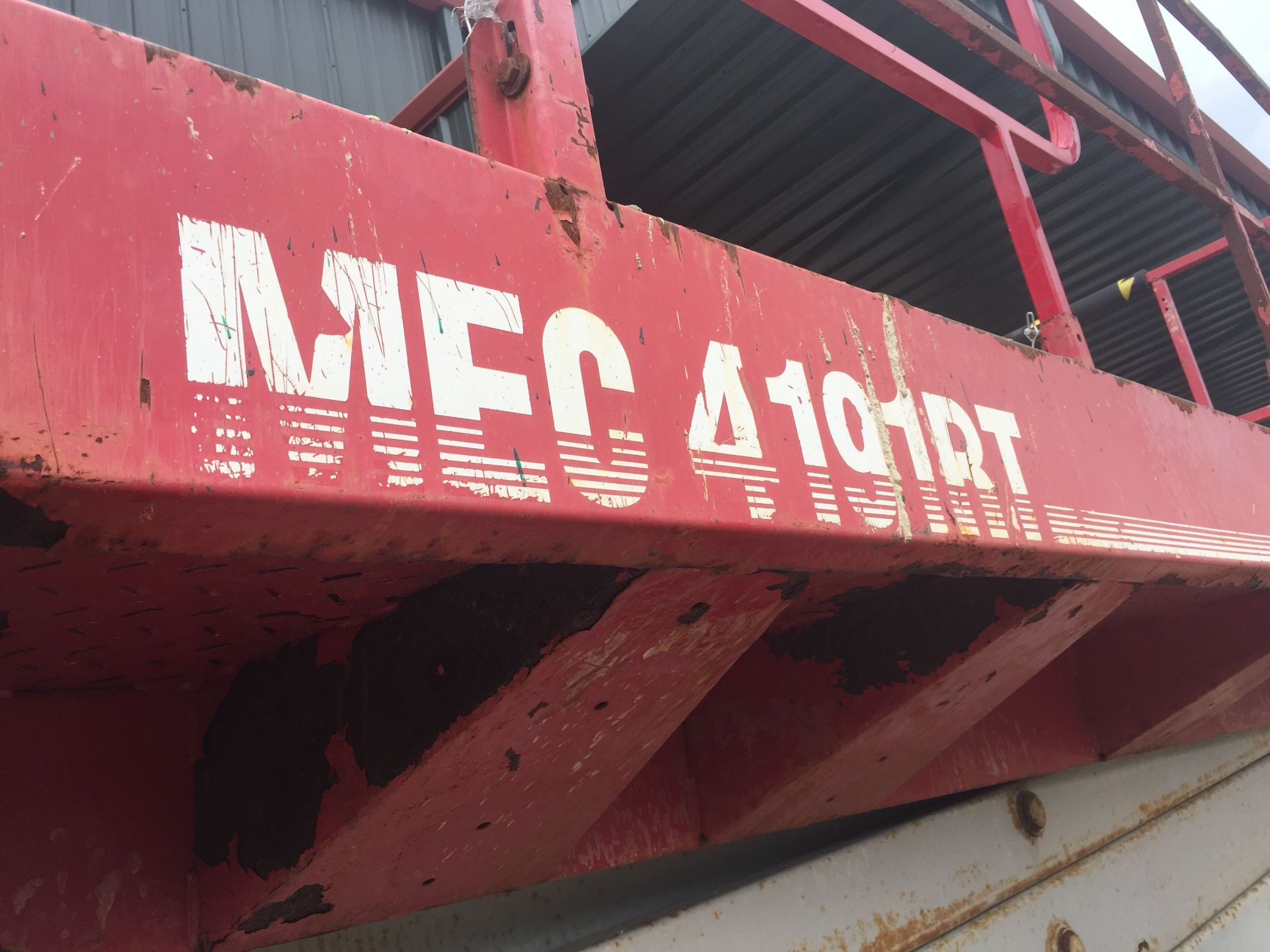 ROUGH TERRAIN MAN SCISSOR LIFT, 2007 MEC 4191RT 41' - Image 6 of 8