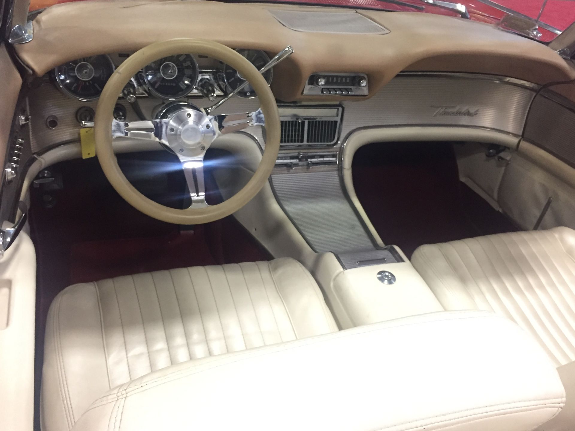 1961 CLASSIC FORD THUNDERBIRD CONVERTIBLE - Image 12 of 16