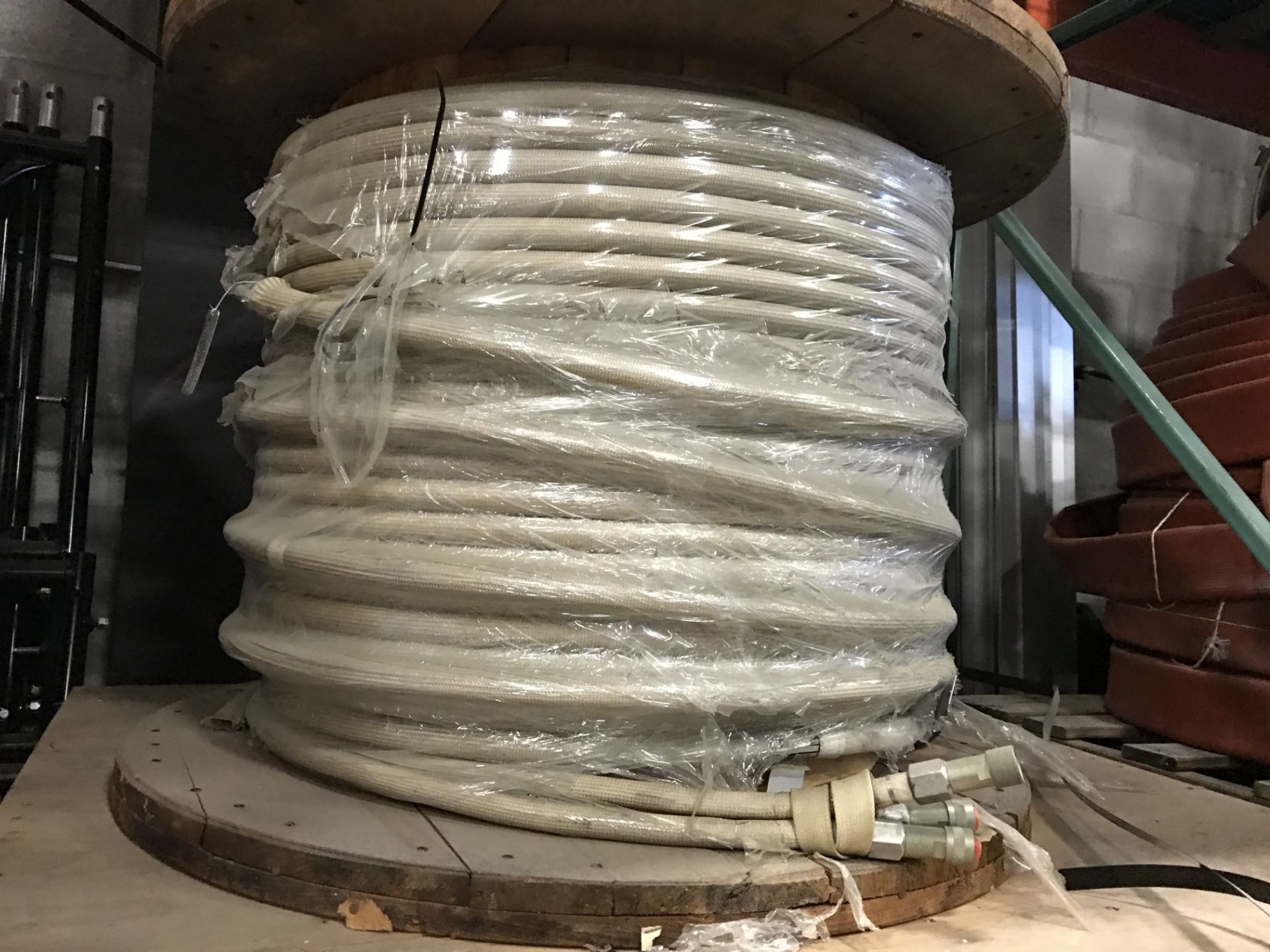 IN-CONTAIN CABLE ON LARGE SPOOL