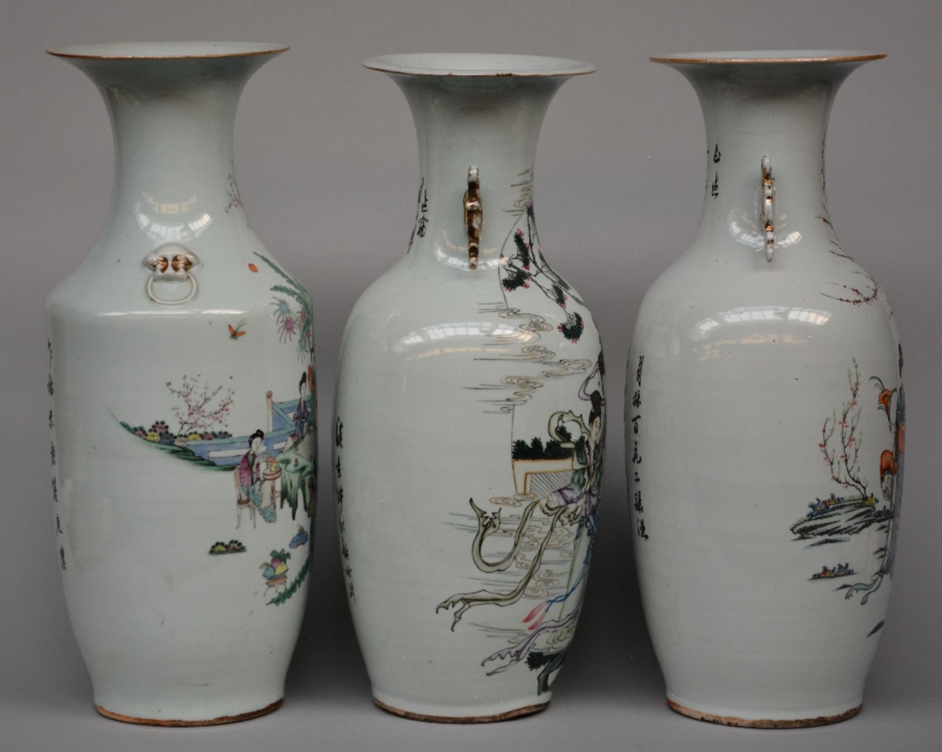 Three Chinese polychrome vases, decorated with genre scenes, H 58 - 57 cm - Bild 4 aus 6