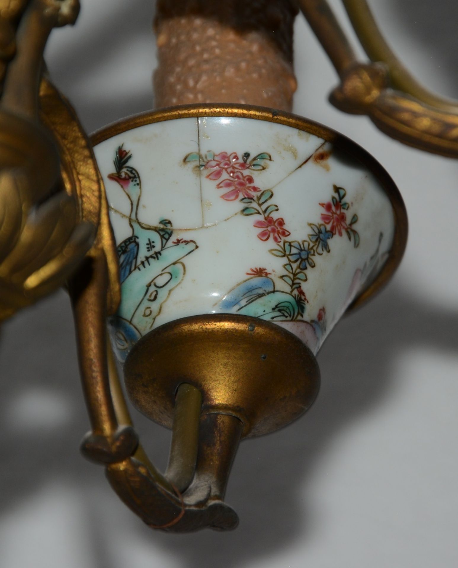 A rare late 19thC chandelier with Neo-classical bronze mounts, integrated with mid-18thC Chinese - Bild 7 aus 8