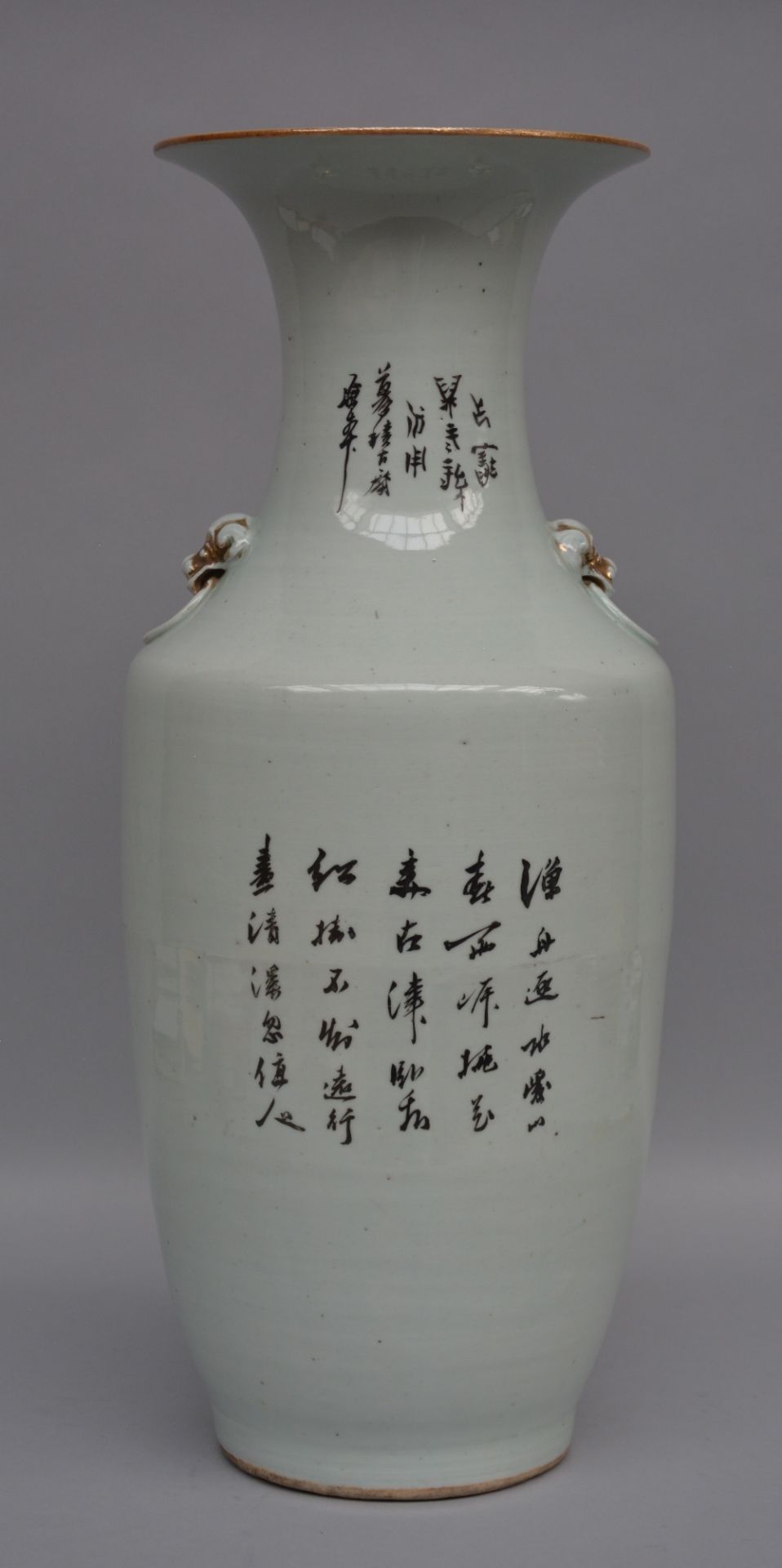 A Chinese polychrome vase, decorated with a mountain landscape, marked, 19thC, H 56 cm - Bild 3 aus 6