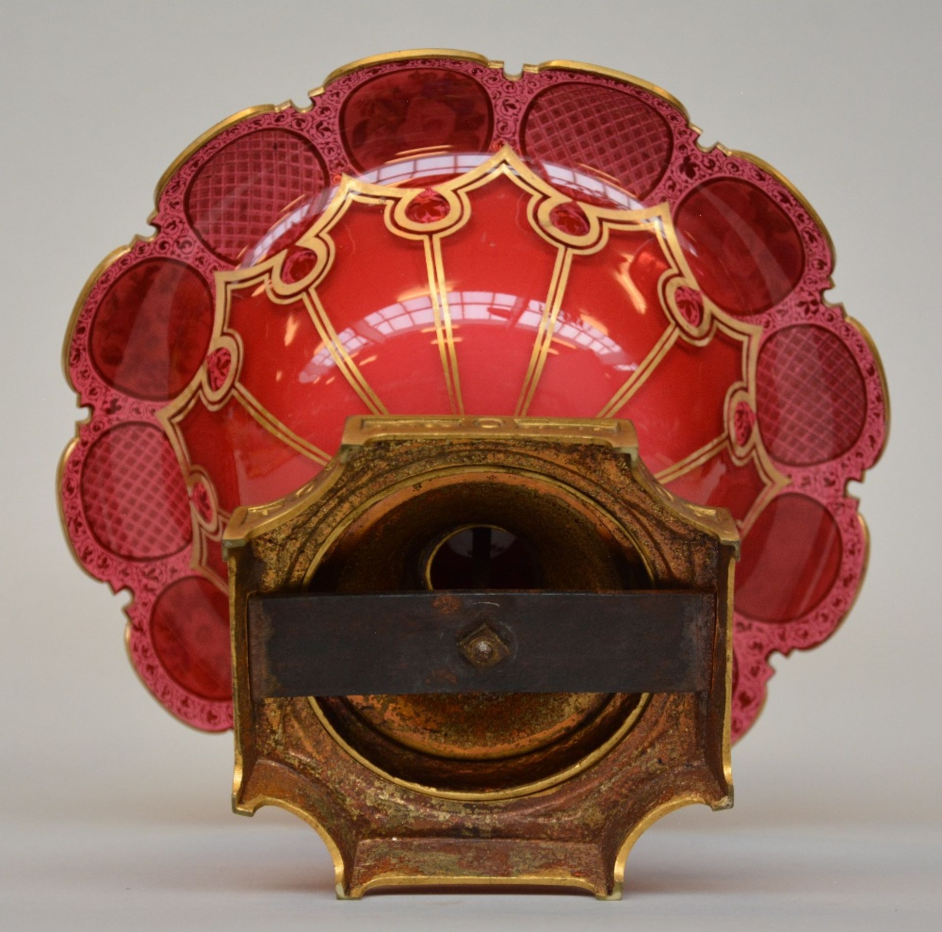 A Bohemian cameo crystal and polychrome decorated centrepiece, with gilt bronze mount, mid-19thC, - Bild 6 aus 8