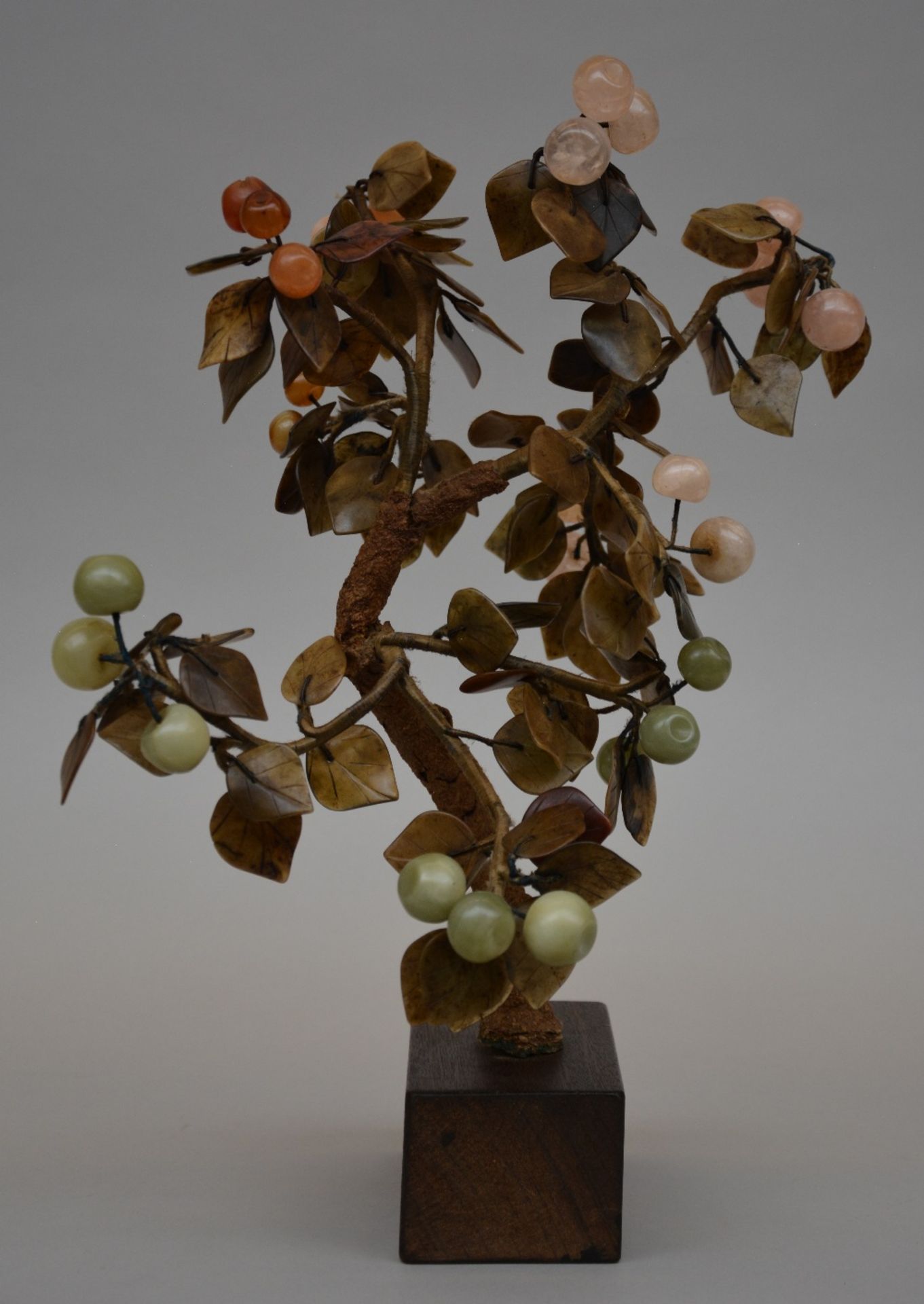 An Oriental tree, decorated with gemstones, H 43 cm - Image 4 of 5