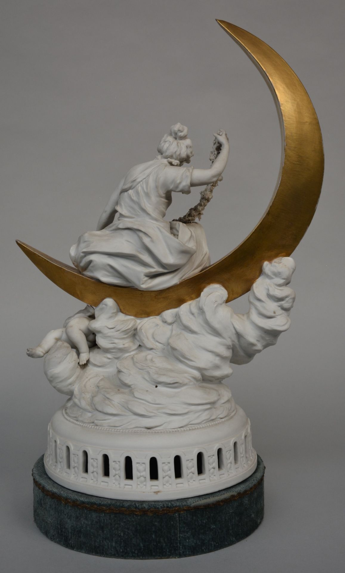 An allegorical statue in biscuit, partially gilt, late 19thC, H 49 cm (damage on the flower - Image 3 of 5