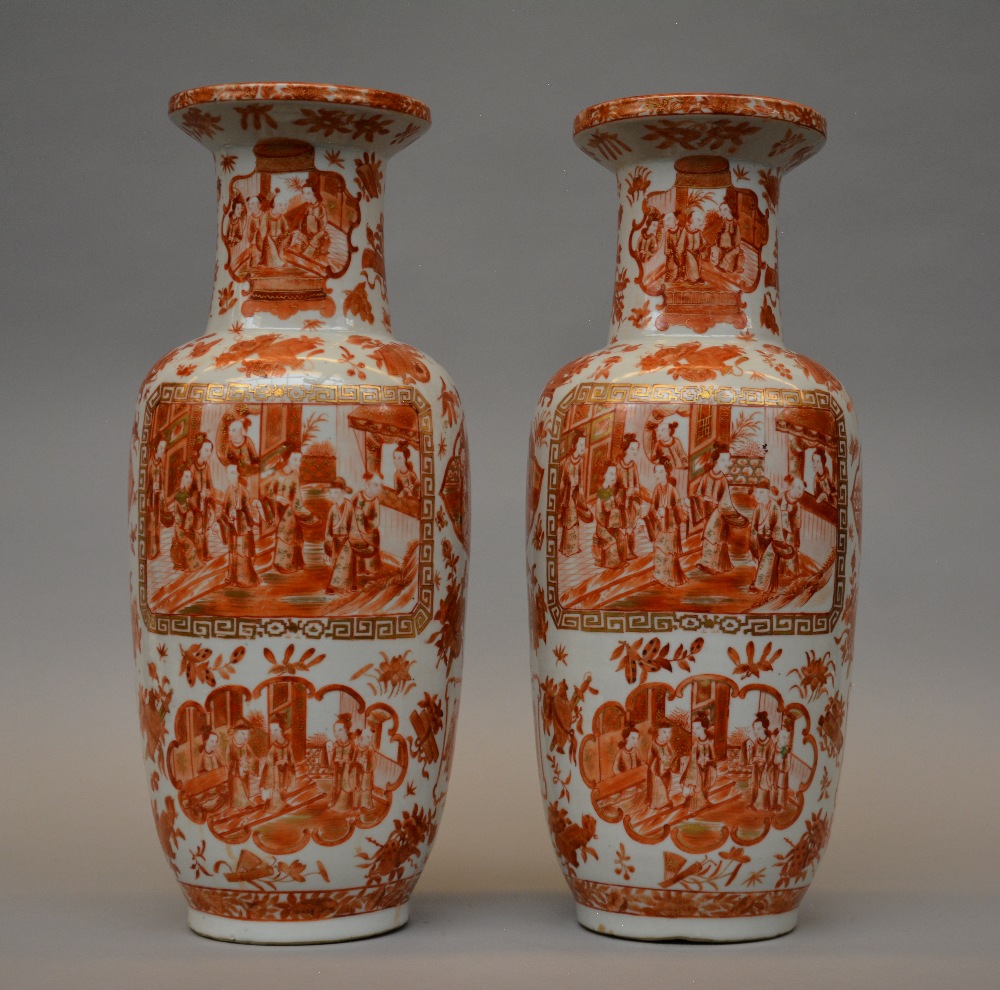 A pair of Chinese vases with iron-red upperglaze, painted with court scenes, first half of 19thC, - Image 3 of 10