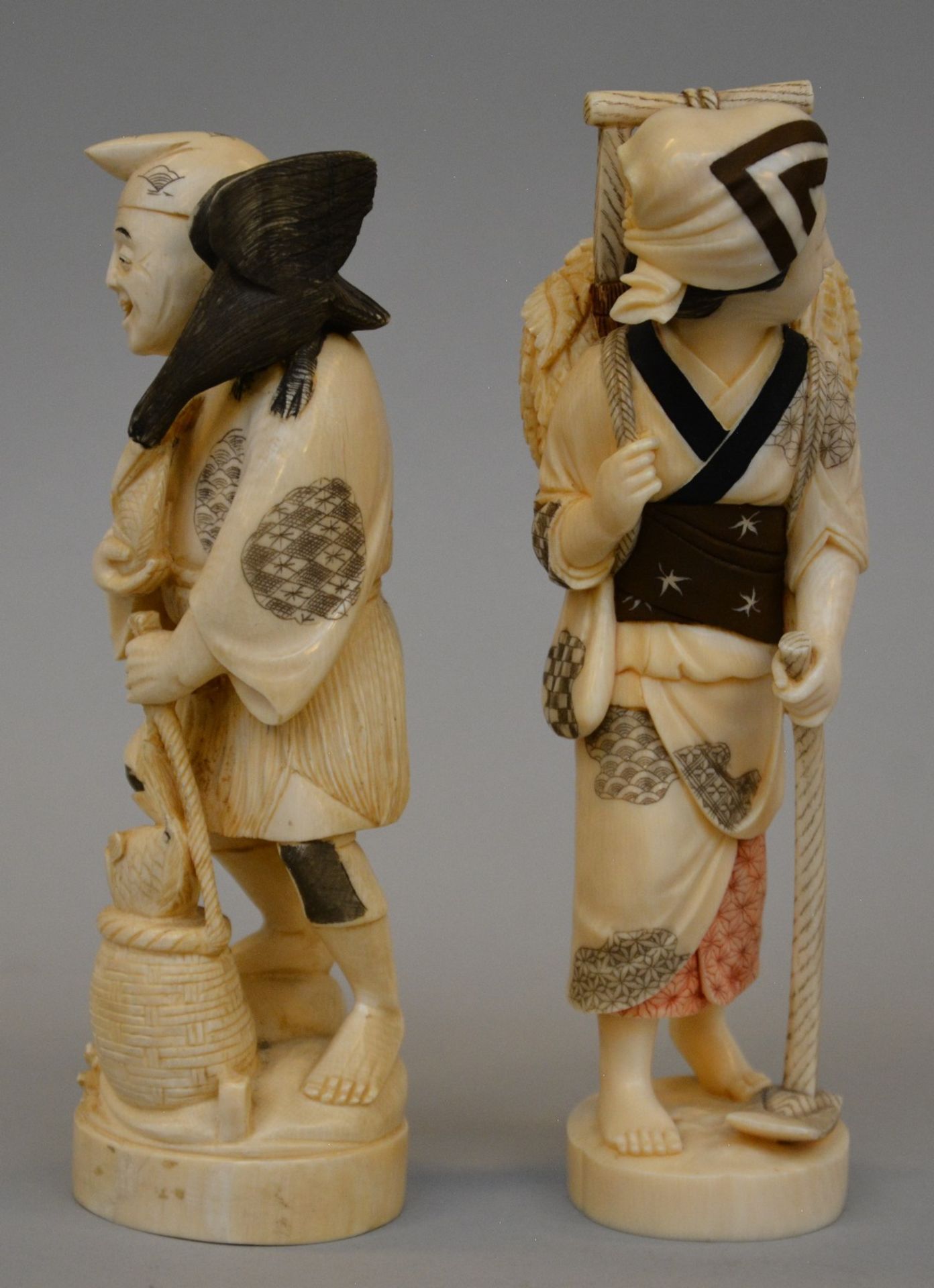 Two Japanese ivory okimono of country folks, scrimshaw decorated and tinted, late Meiji period, H - Image 4 of 7