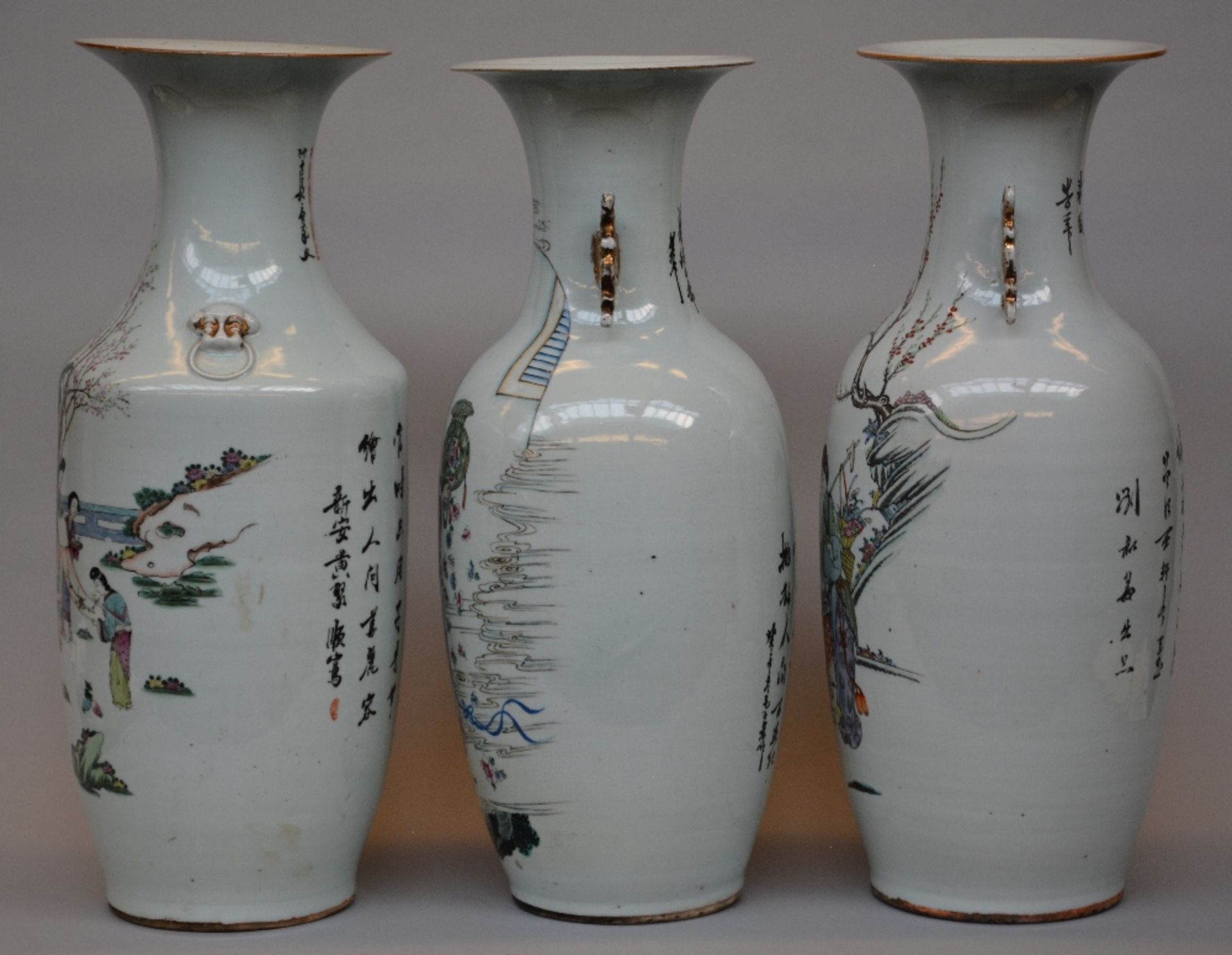 Three Chinese polychrome vases, decorated with genre scenes, H 58 - 57 cm - Bild 2 aus 6