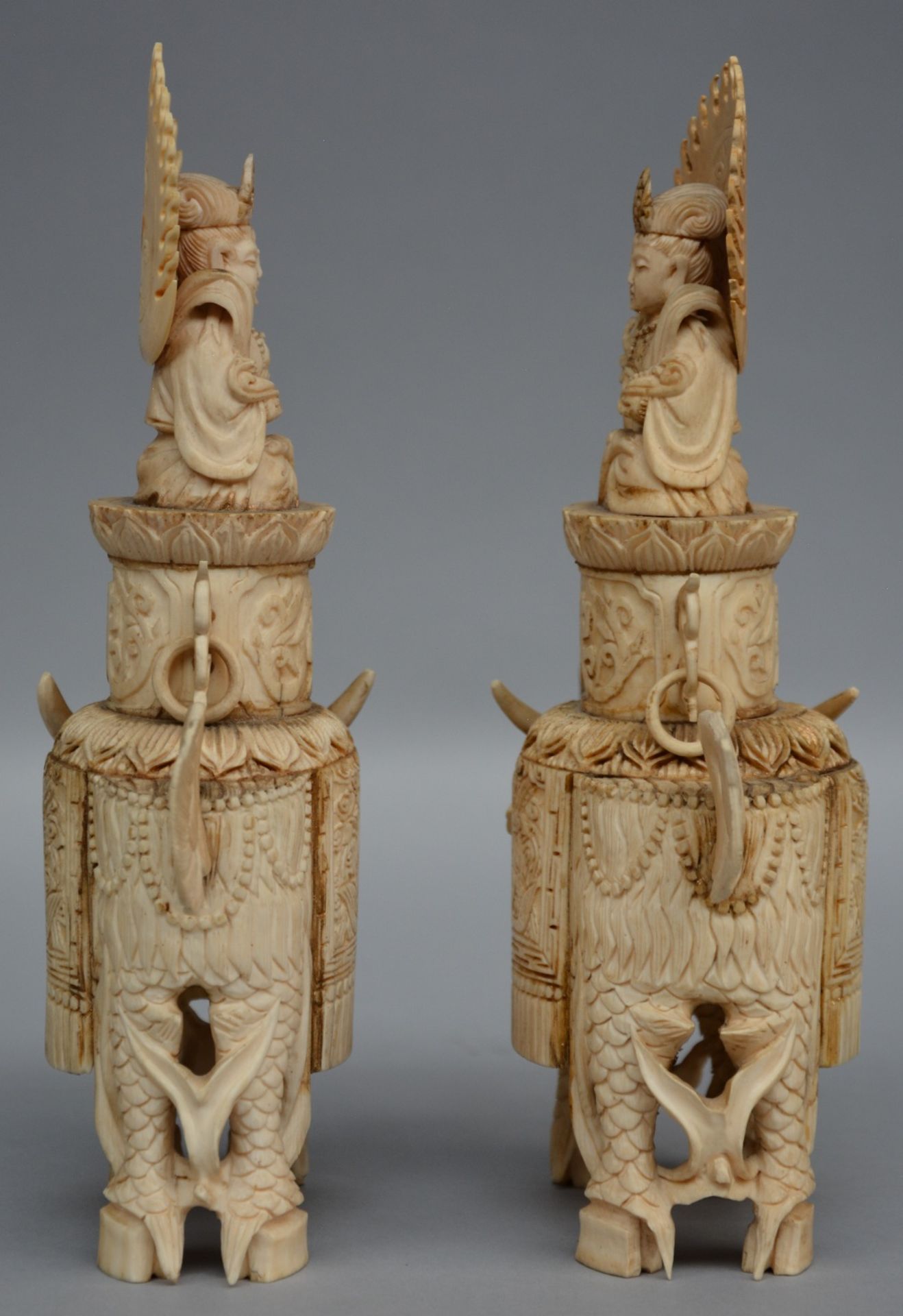 A pair of bone sculptures of Buddha sitting on a Qilin, first half of 20thC, H 26 cm - Bild 2 aus 12