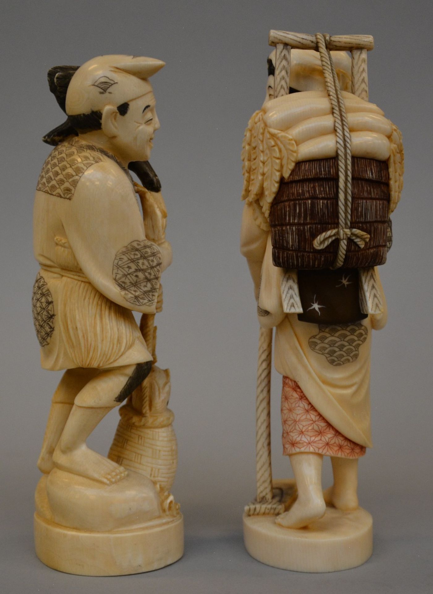 Two Japanese ivory okimono of country folks, scrimshaw decorated and tinted, late Meiji period, H - Image 2 of 7