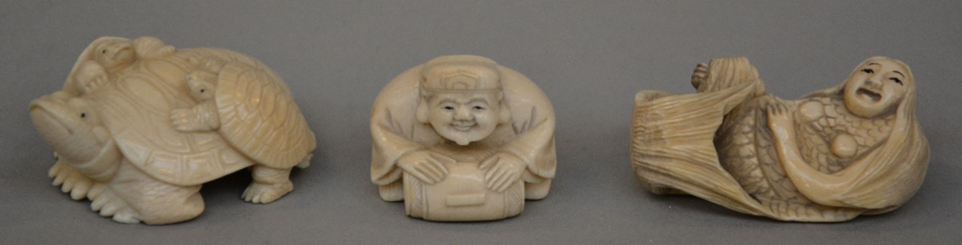 Nine Japanese ivory netsuke, first half of 20thC, H 5,4 - 2,2 cm, Total weight 350 g - Image 4 of 4