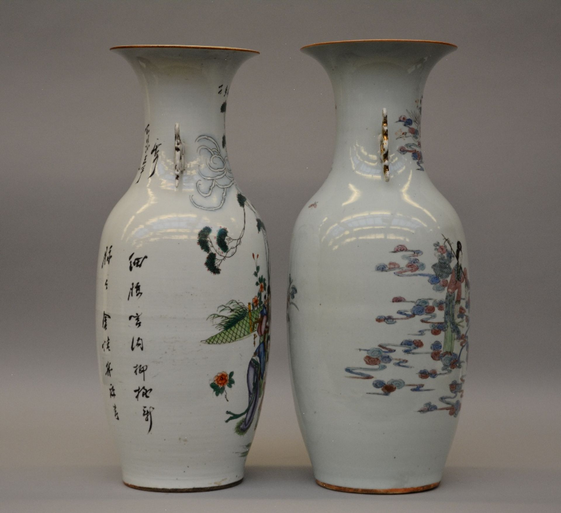 Two Chinese polychrome decorated vases, painted with genre scenes, H 58 cm - Bild 4 aus 6