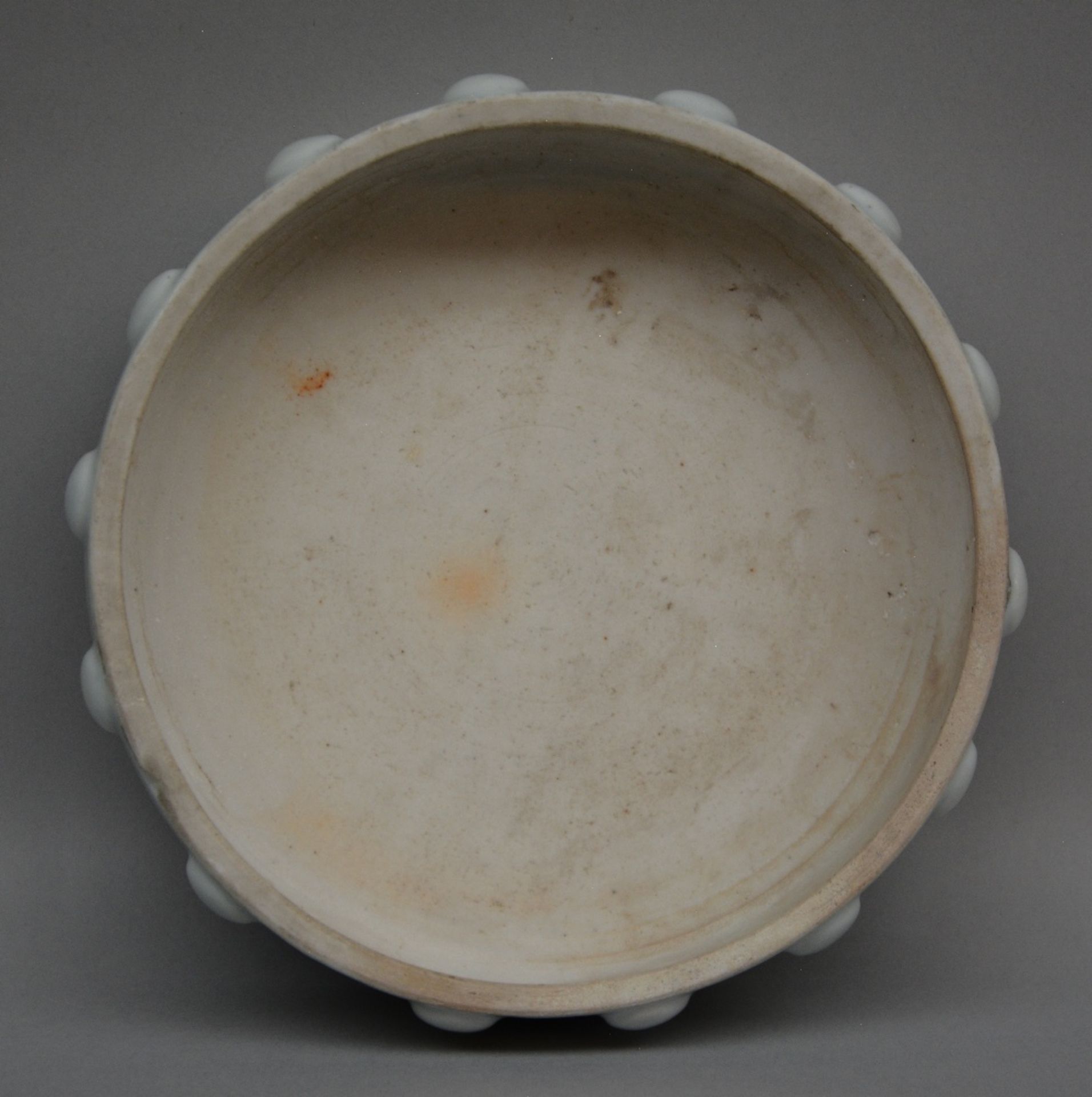A Chinese blue and white jar with cover, decorated with relief, 19thC, H 41 cm (minimal chips on the - Bild 8 aus 8