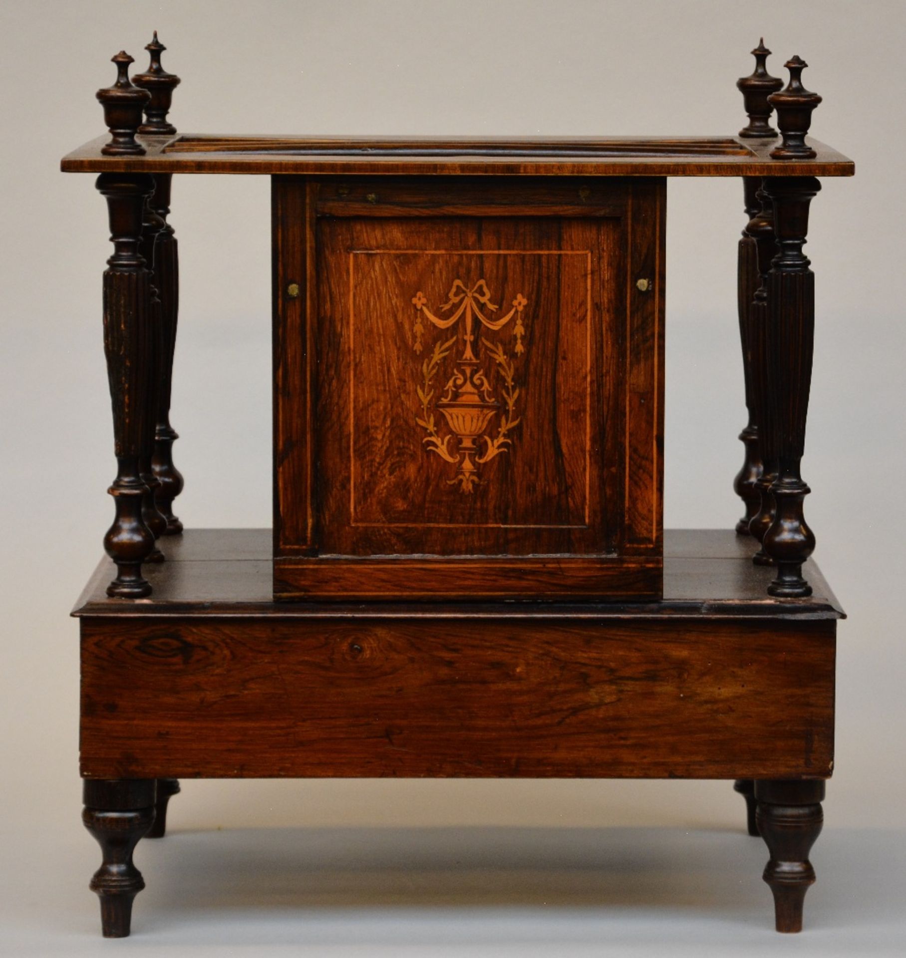 A 19thC rosewood and marquetry Canterbury, H 58,5 - W 49,5 - D 38 cm - Bild 3 aus 4