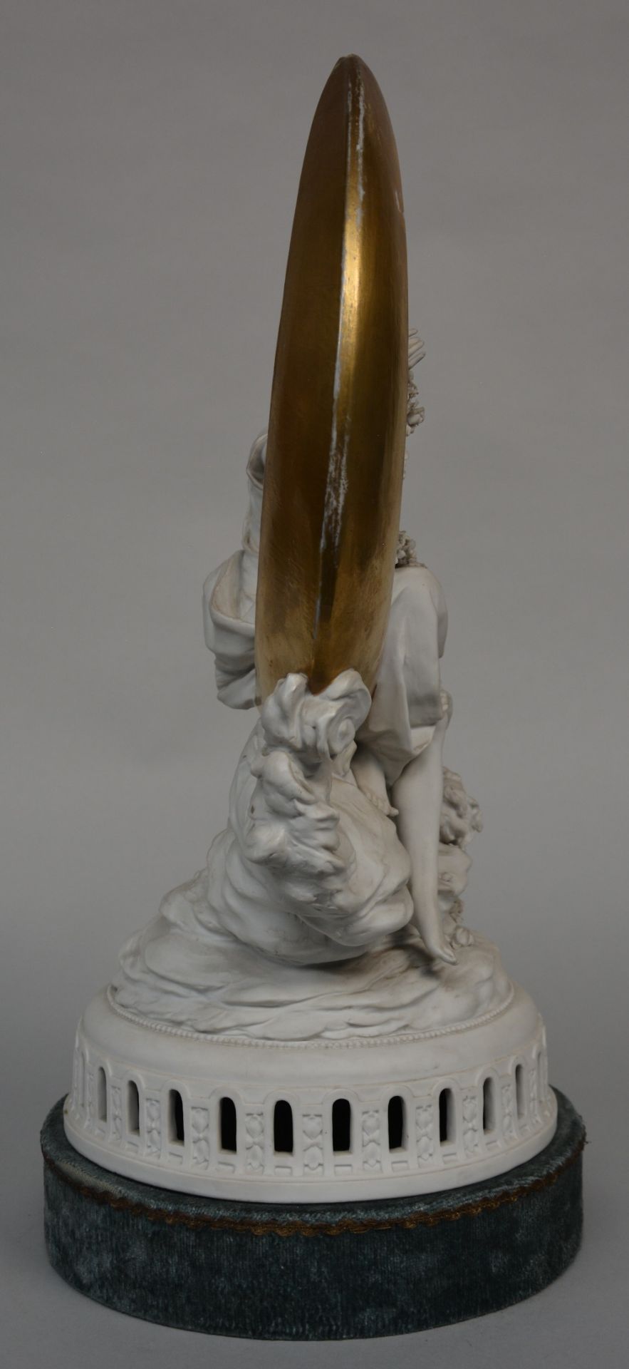 An allegorical statue in biscuit, partially gilt, late 19thC, H 49 cm (damage on the flower - Image 4 of 5