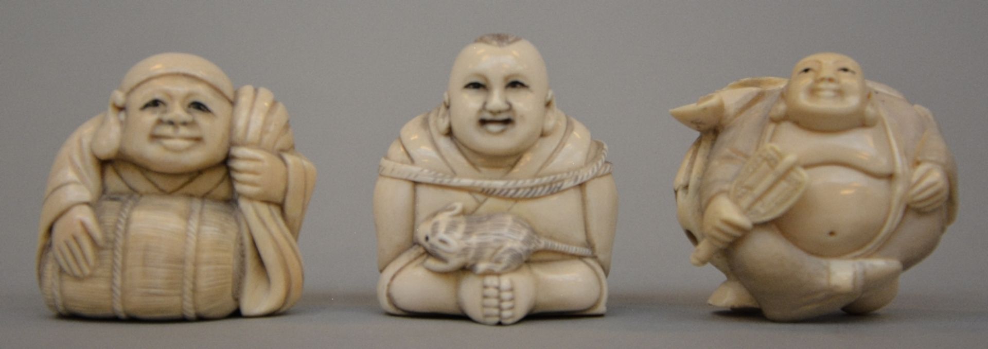 Nine Japanese ivory netsuke, first half of 20thC, H 5,4 - 2,2 cm, Total weight 350 g - Image 3 of 4