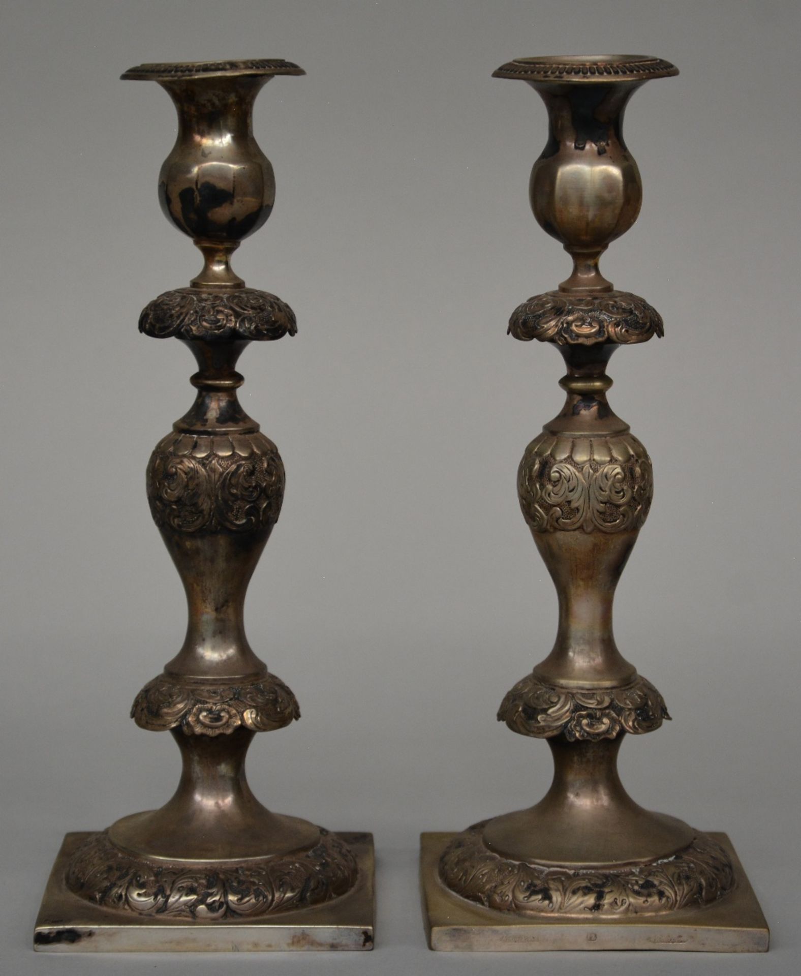 A pair of East European silver candlesticks, 12 Lothige 750/000, end of 19thC, H 28 cm, Total - Bild 2 aus 14