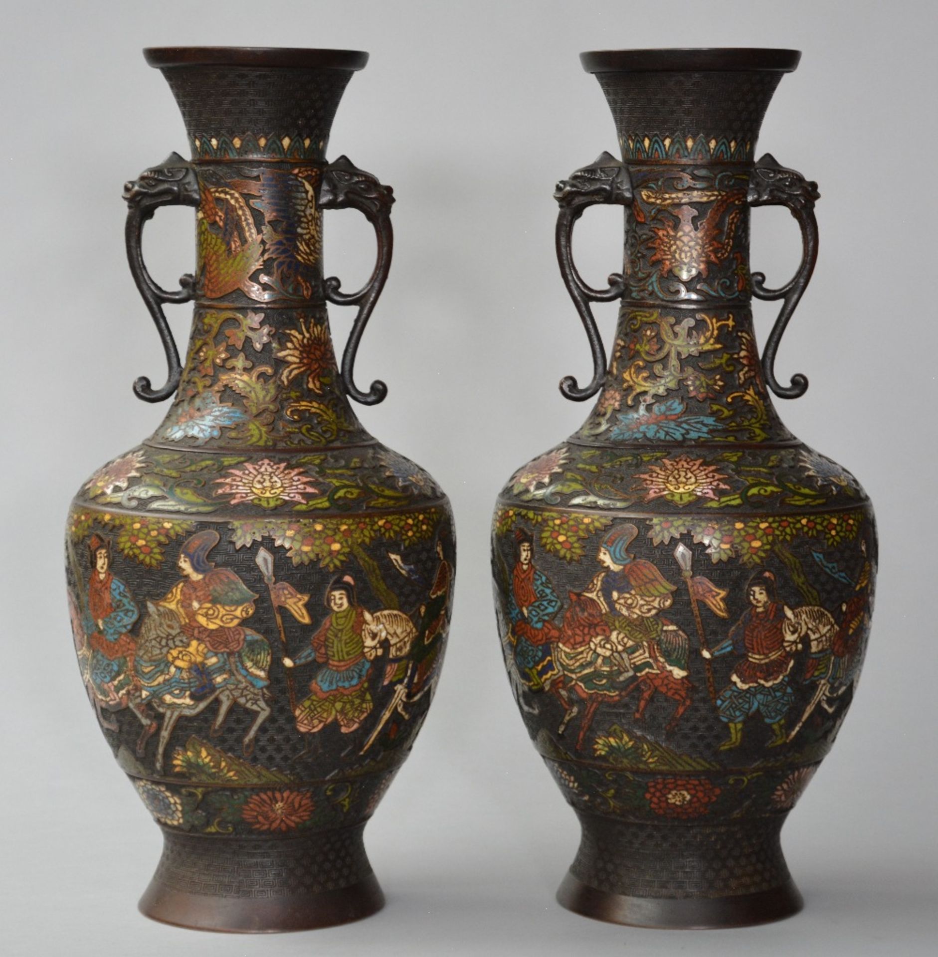 A pair of Chinese champlevé vases, decorated with horse riders and floral motifs, marked, 19thC, H - Image 3 of 9