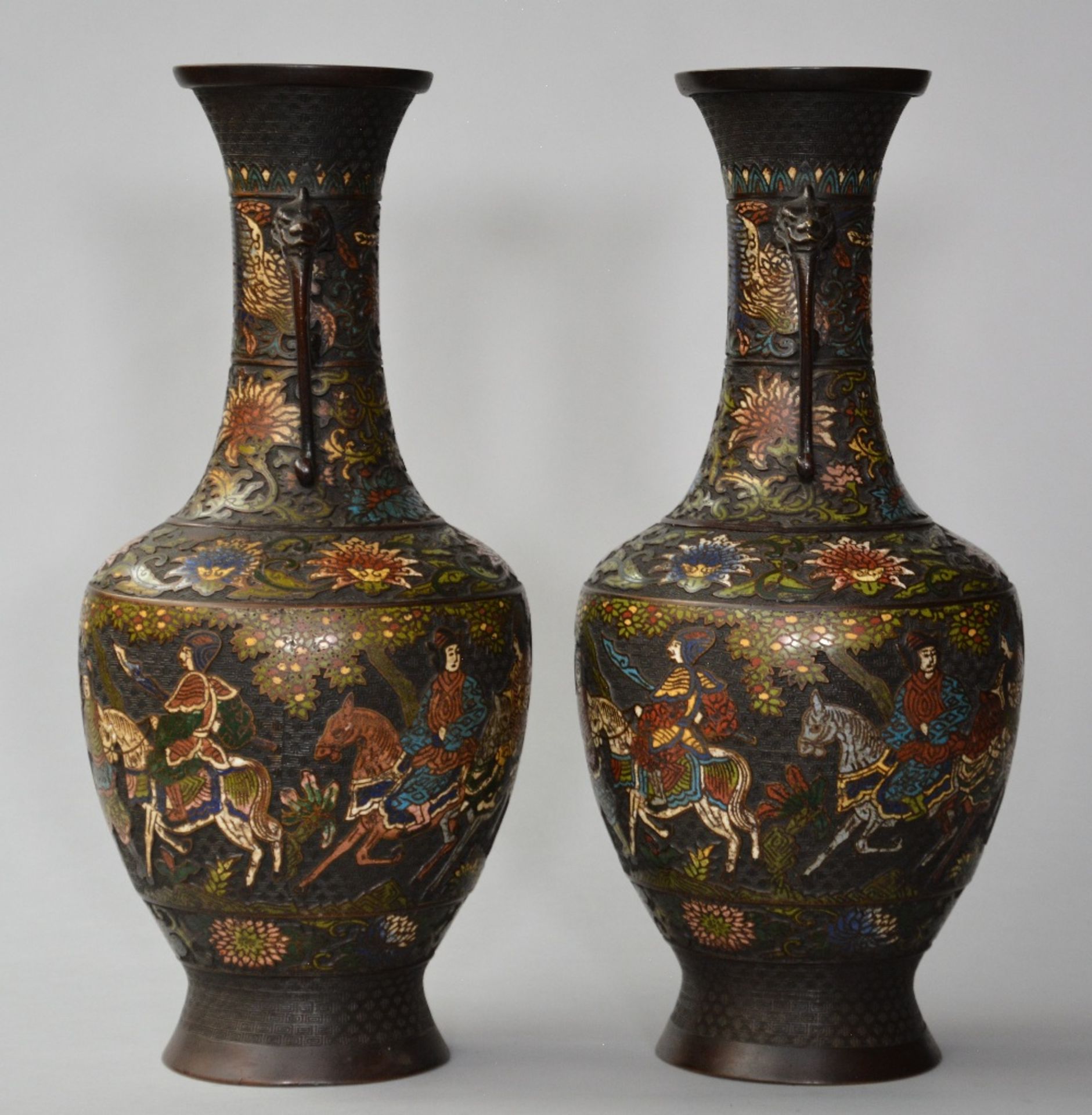 A pair of Chinese champlevé vases, decorated with horse riders and floral motifs, marked, 19thC, H - Image 2 of 9